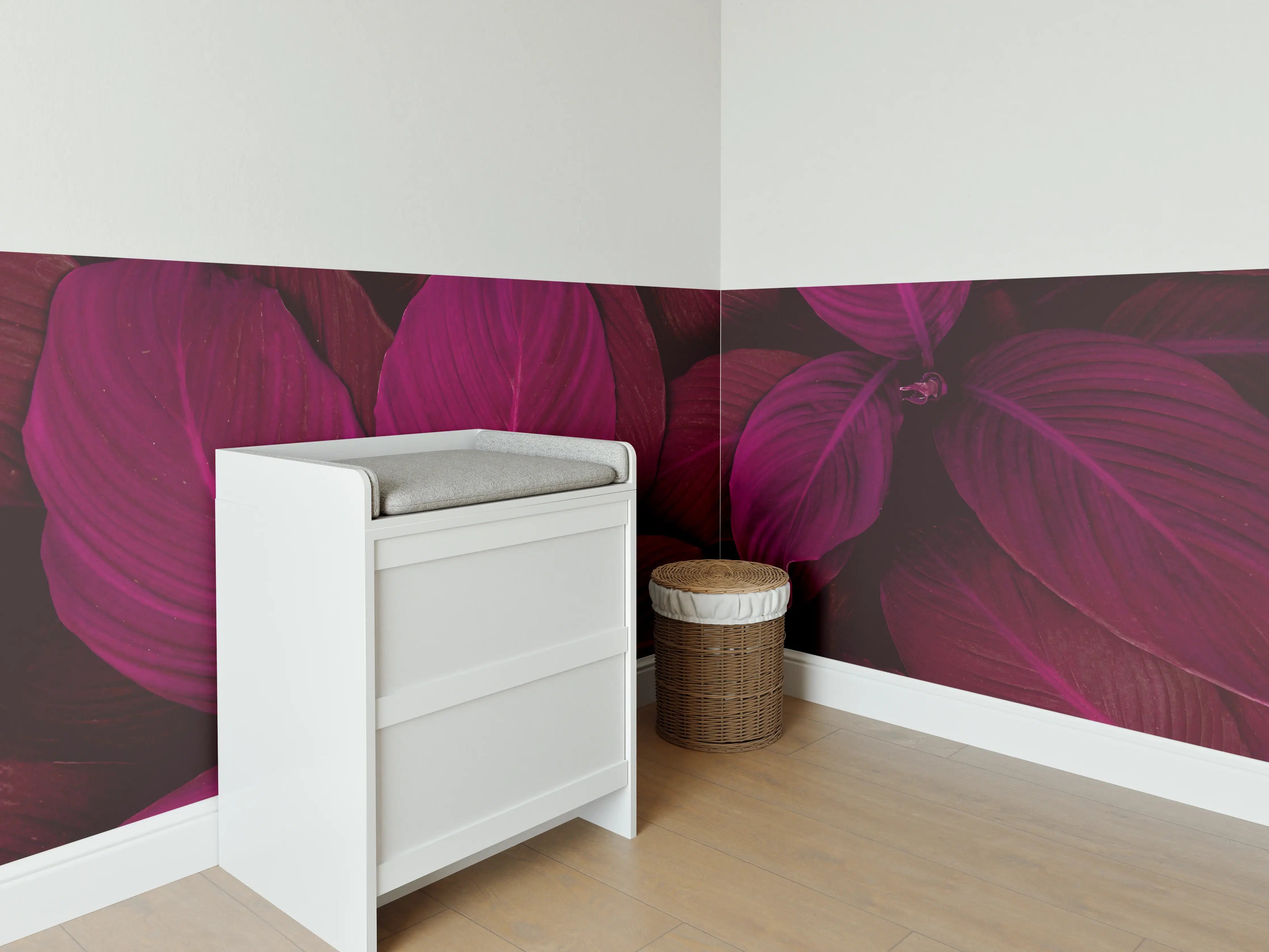 Babyzimmer Wandgestaltung - Abstrakte tropische Blattstruktur