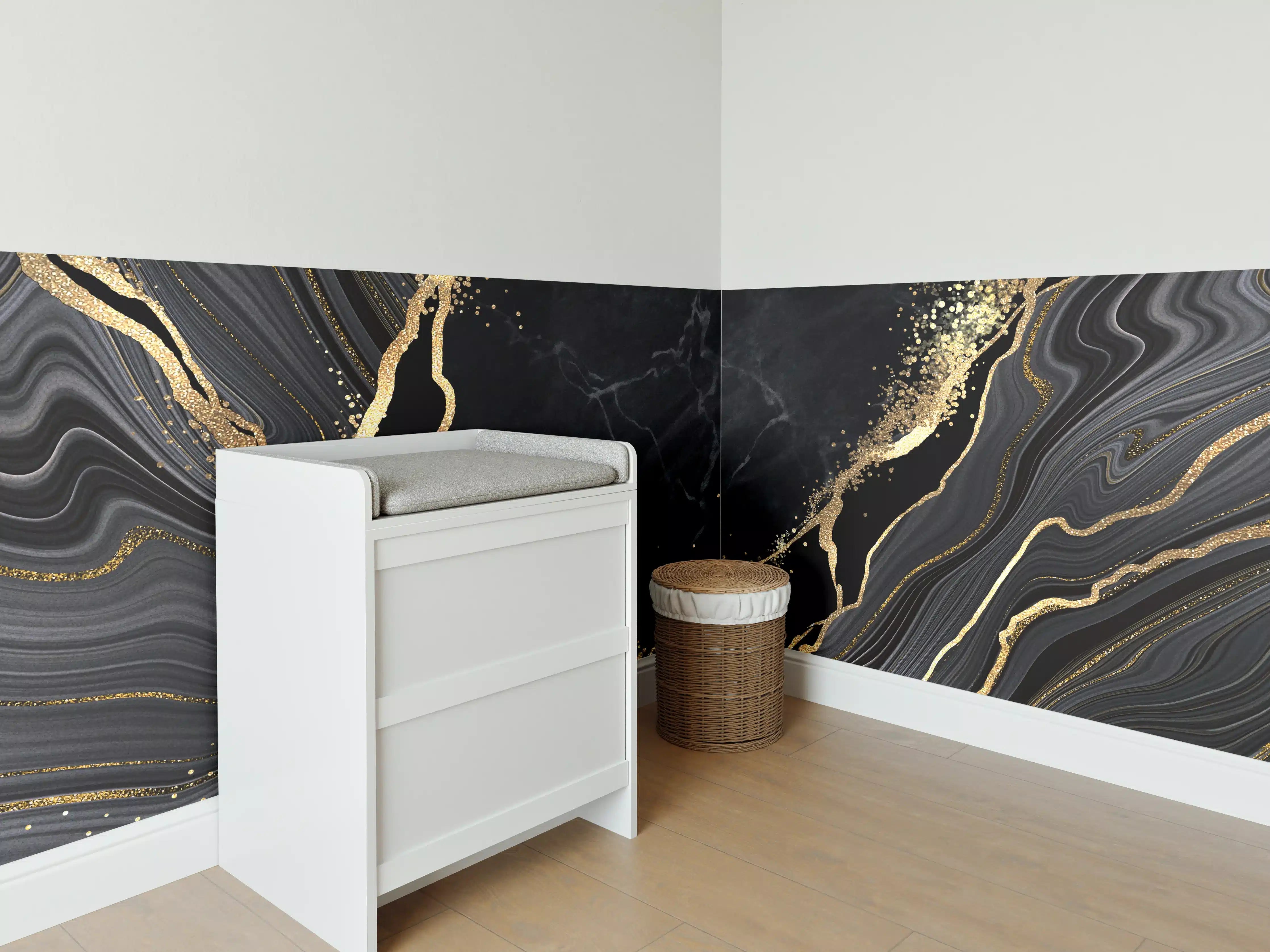 Babyzimmer Wandgestaltung - Abstrakter schwarzer Marmor mit goldenen Adern
