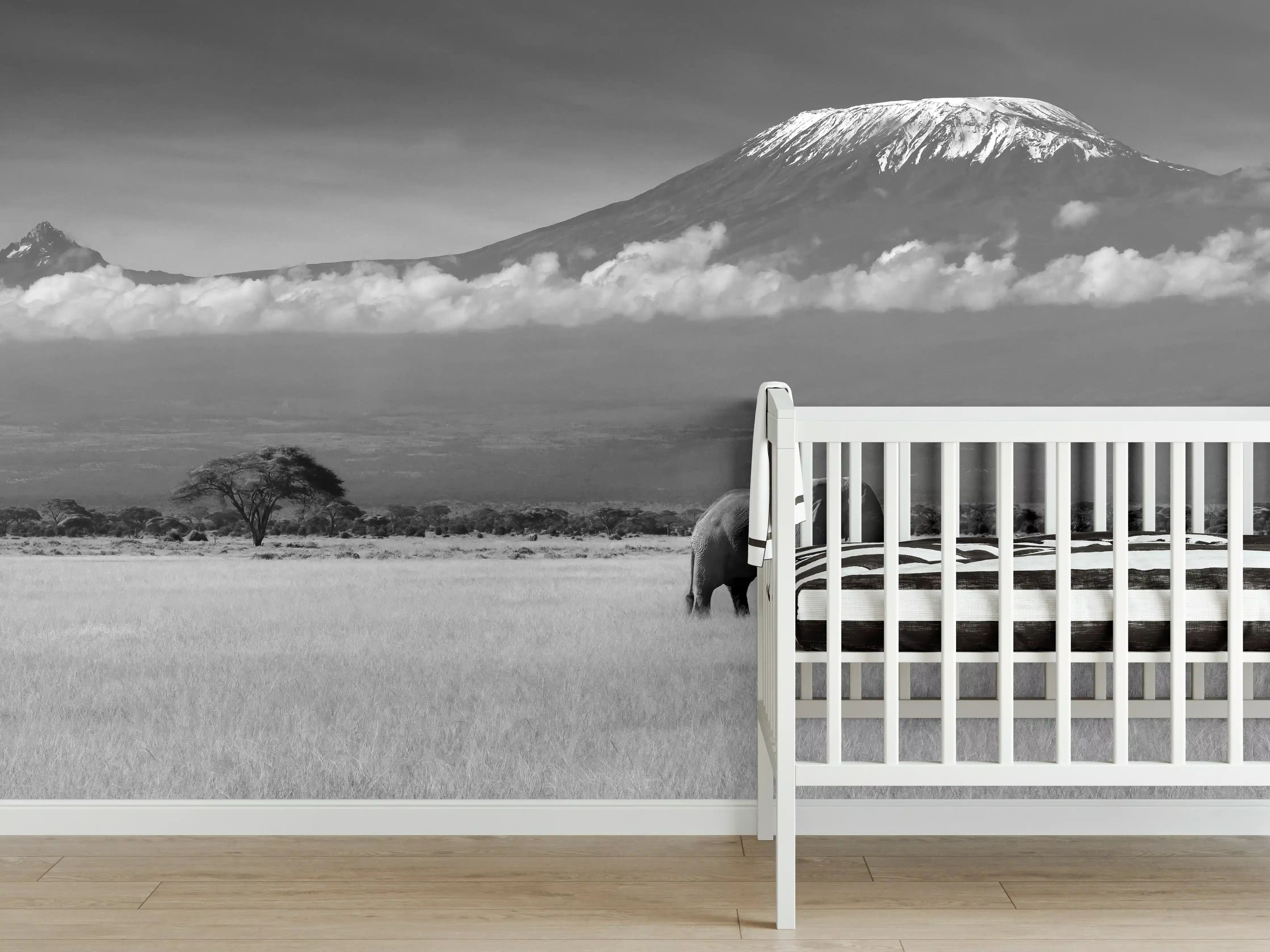 Babyzimmer Wandgestaltung - Afrikanische Landschaft - Schwarz-weiß