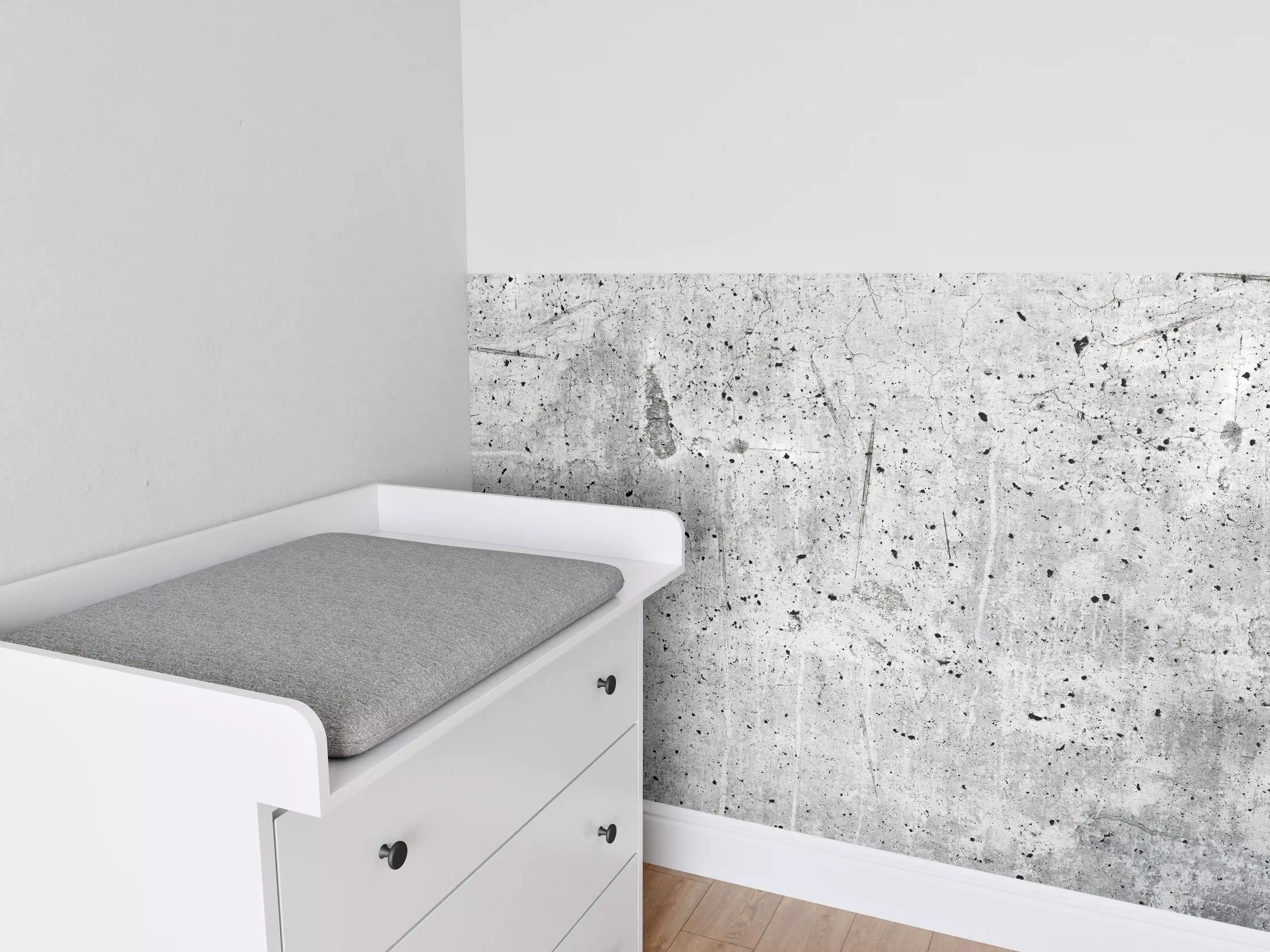 Babyzimmer Wandgestaltung - Alte graue Betonwand