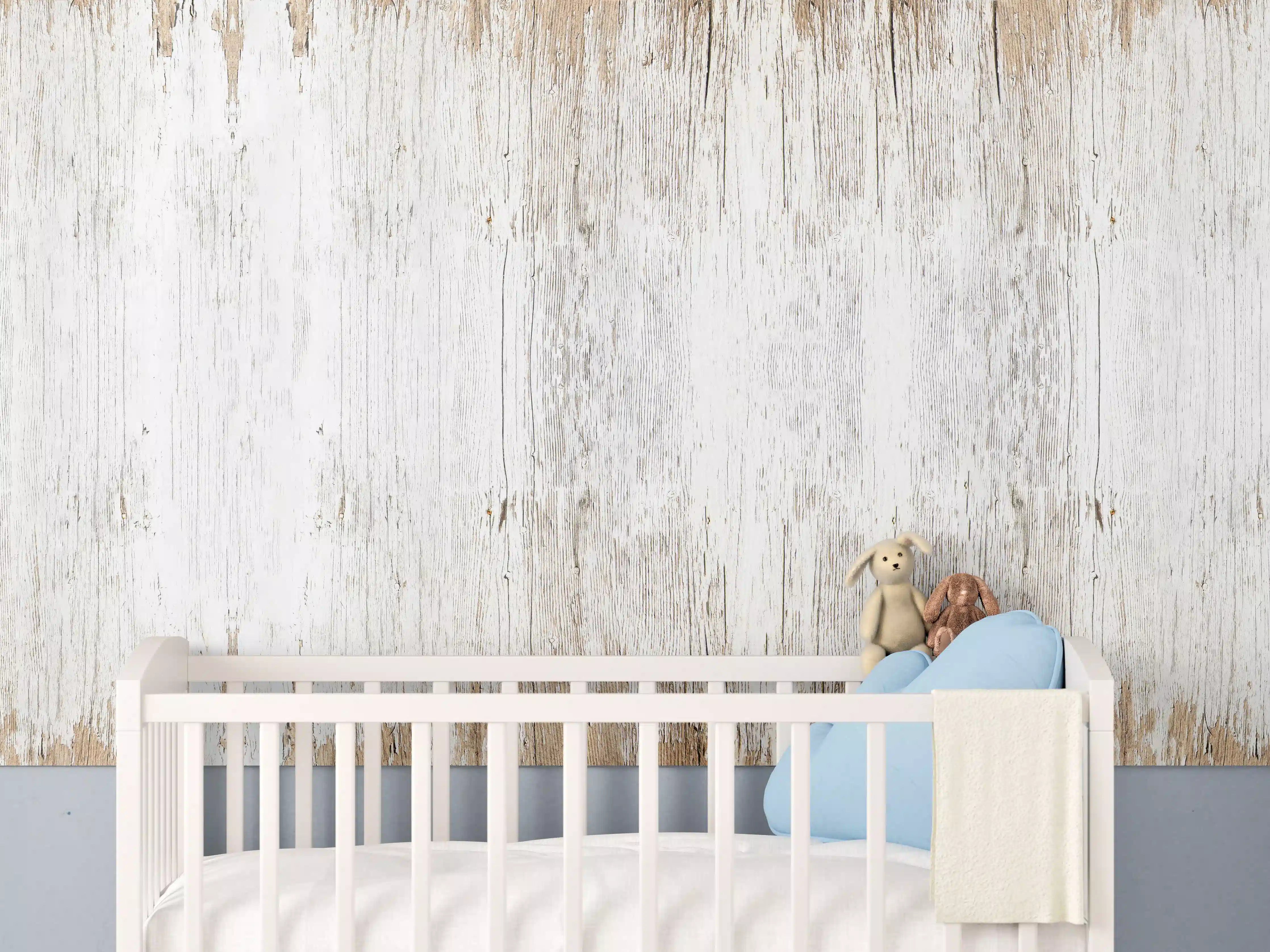 Babyzimmer Wandgestaltung - Alte weiße lackierte Holzstruktur