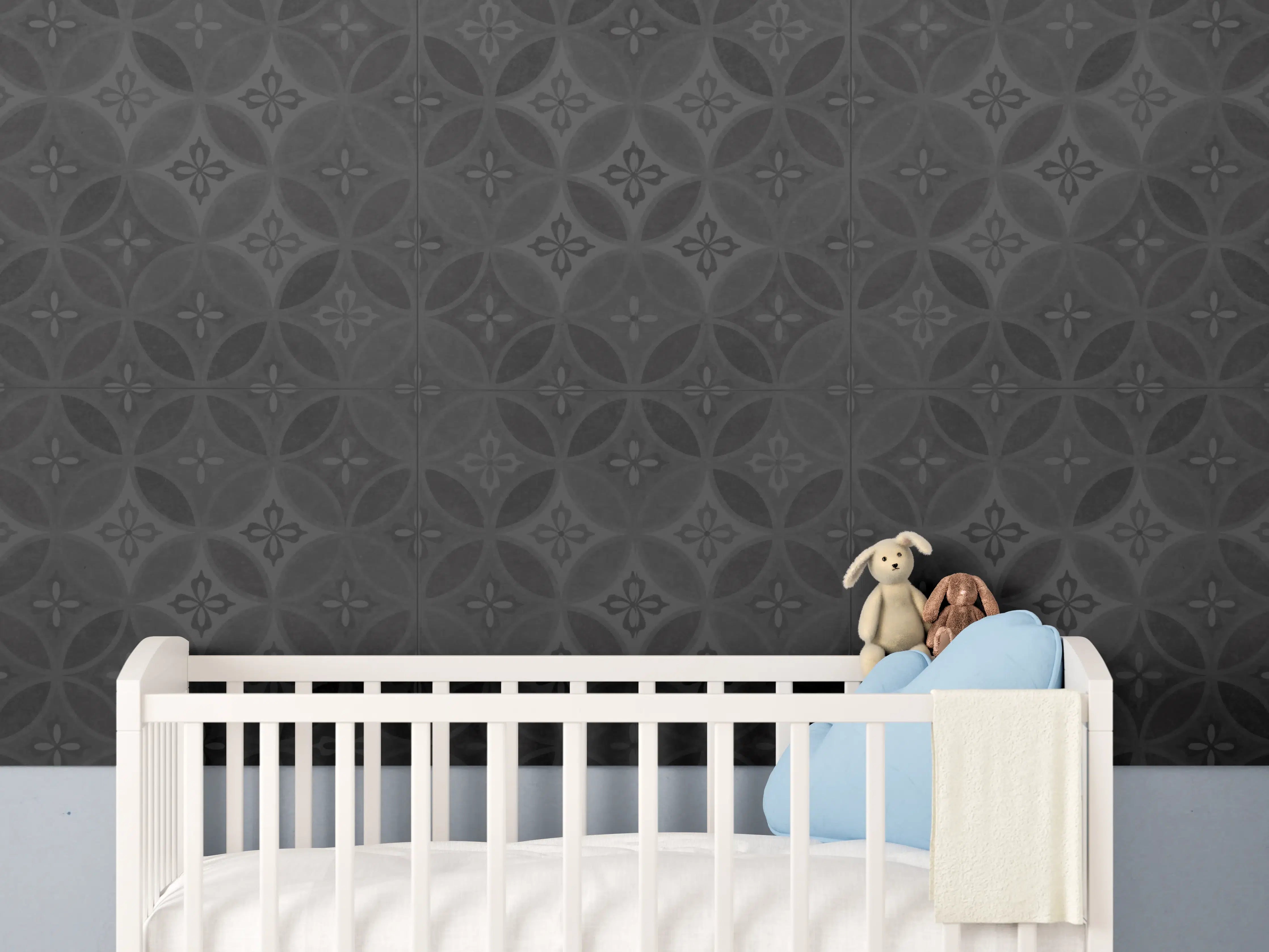 Babyzimmer Wandgestaltung - Altes Schwarz-Anthrazit Patchwork Mosaik Motiv