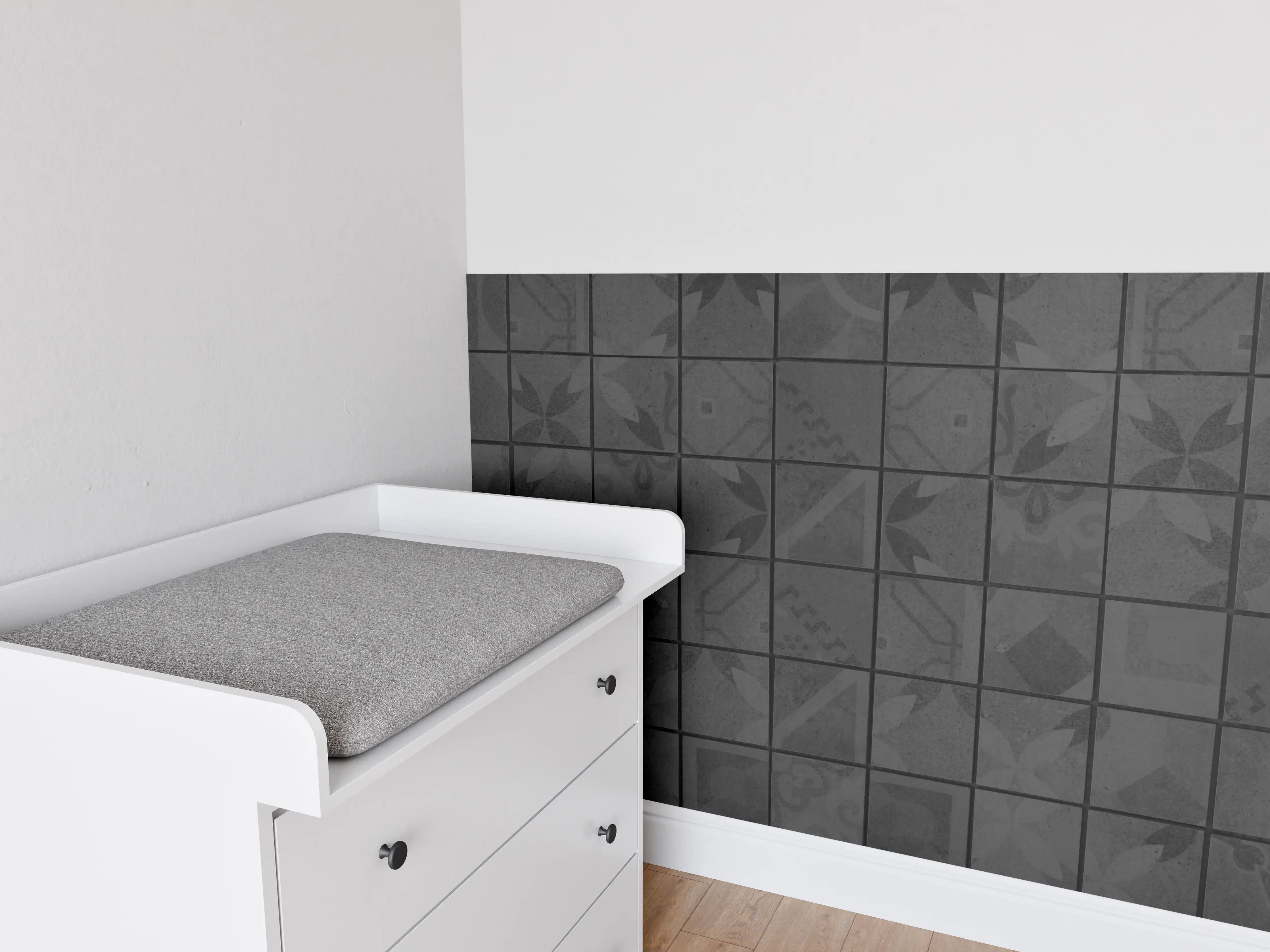Babyzimmer Wandgestaltung - Anthrazitfarbenes Quadratisches Mosaikmotiv
