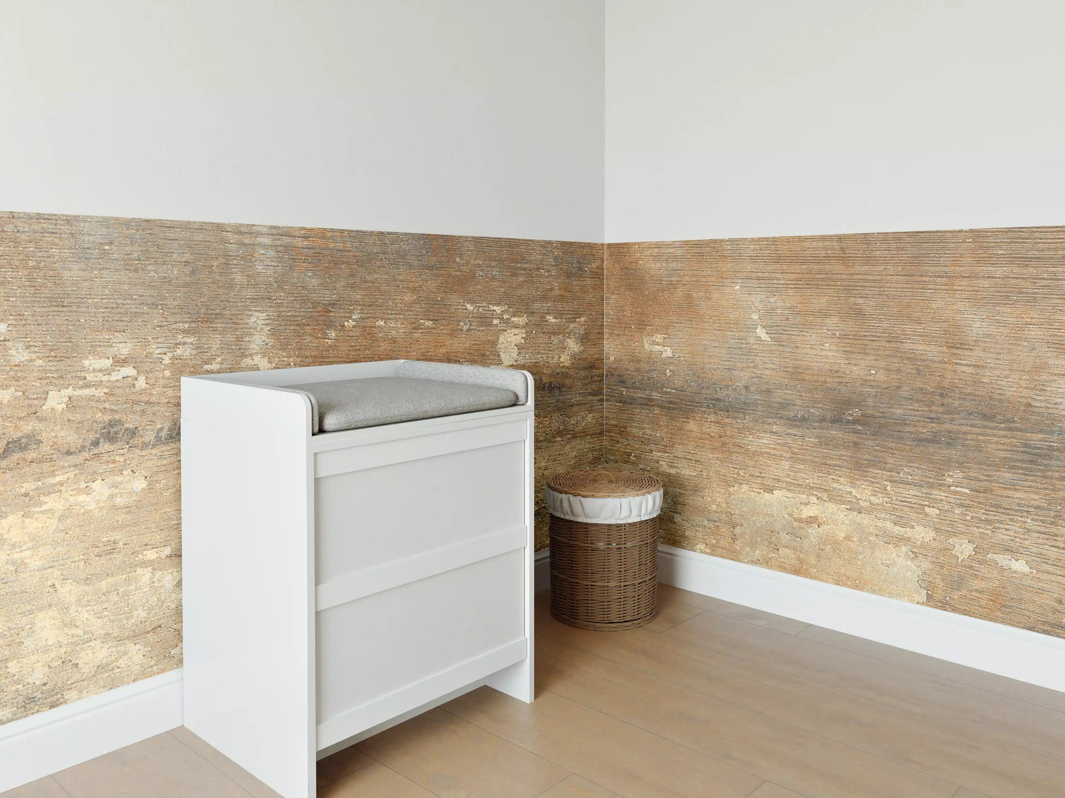Babyzimmer Wandgestaltung - Antike Eichenholz-Textur