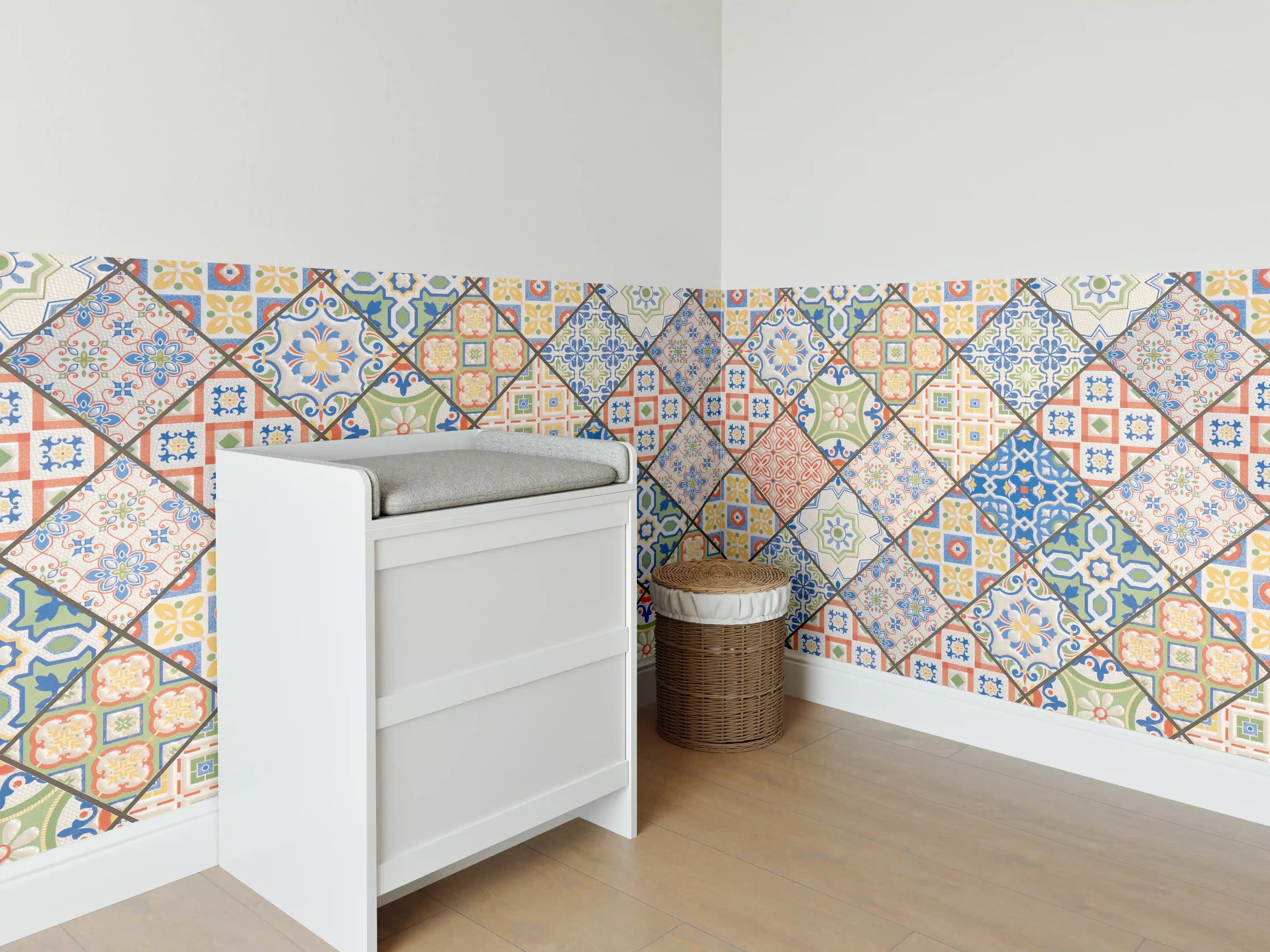Babyzimmer Wandgestaltung - Antikes Mosaik Muster - Fliesen