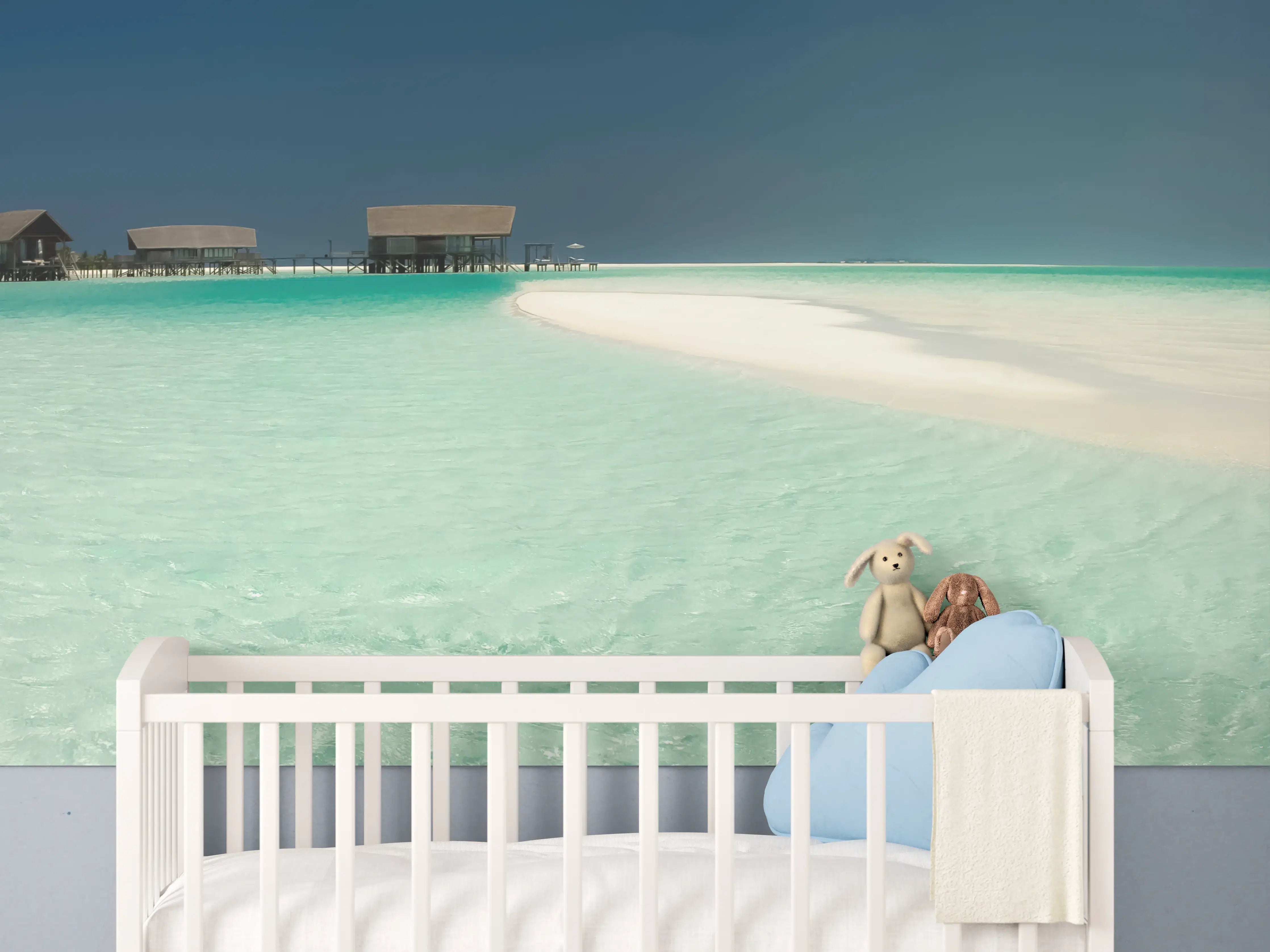 Babyzimmer Wandgestaltung - Atemberaubende Strandkulisse mit türkisfarbenem Wasser