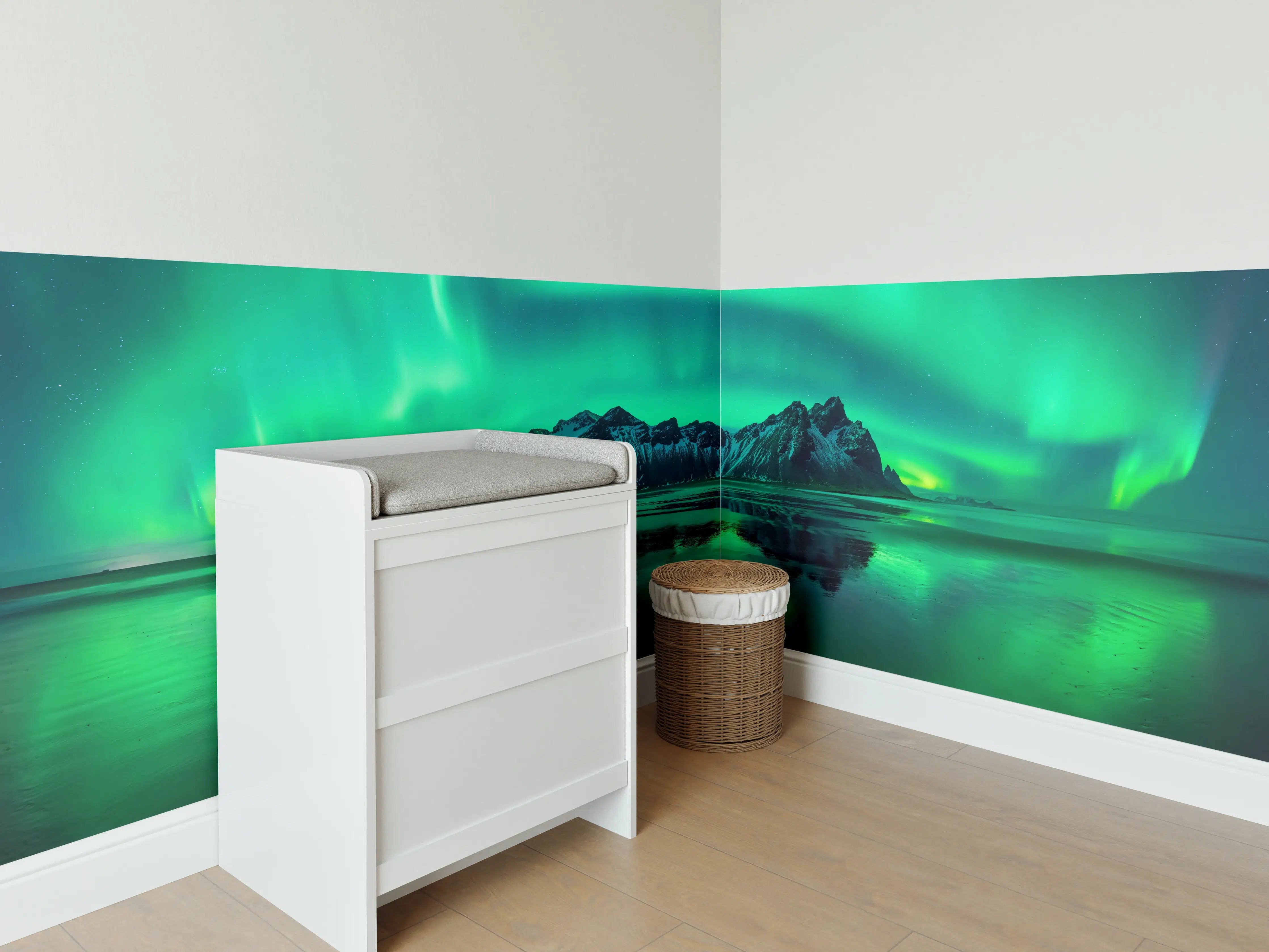 Babyzimmer Wandgestaltung - Aurora Stokksnes - Island