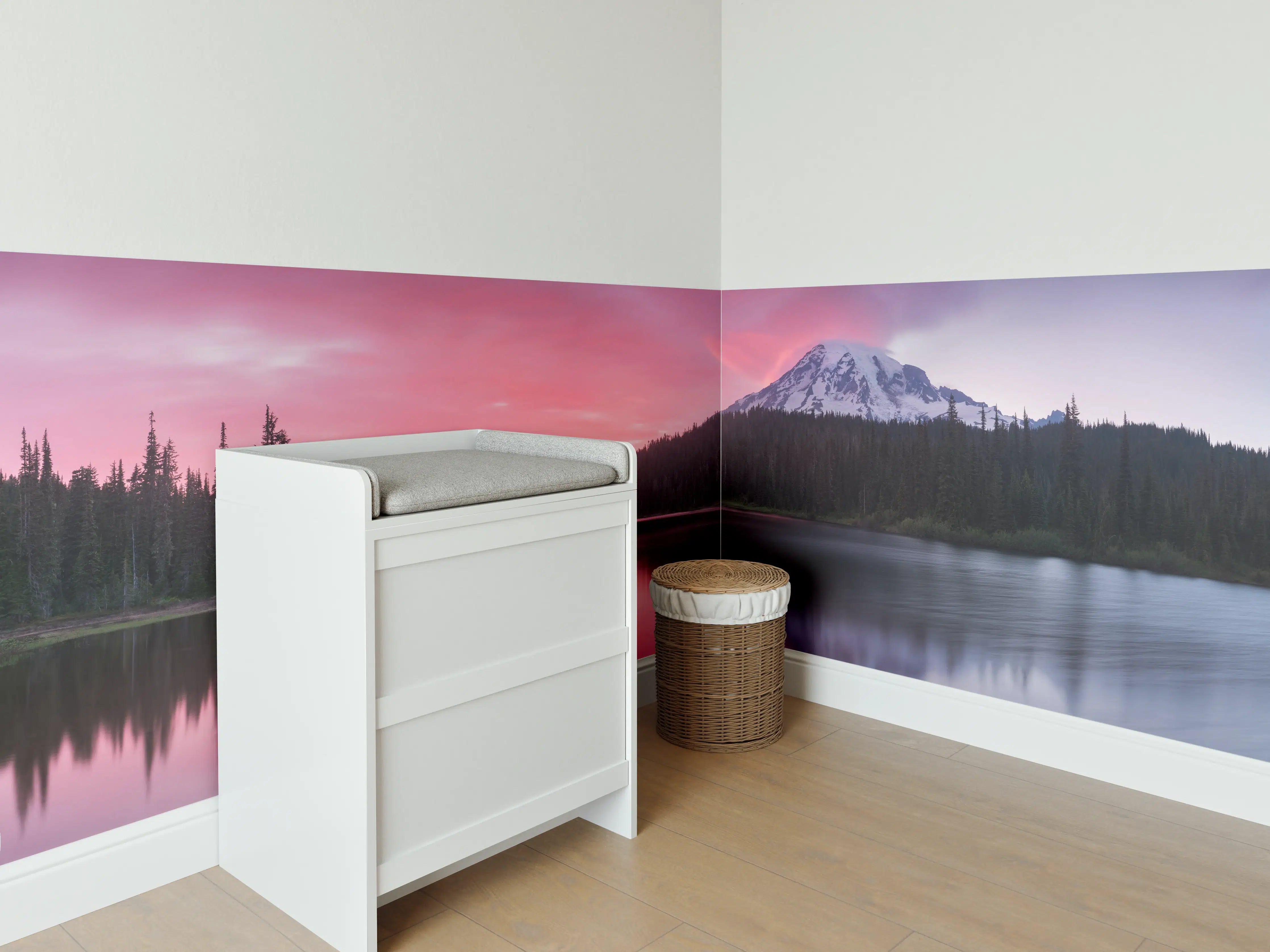 Babyzimmer Wandgestaltung - Aussicht auf den Mount Rainier