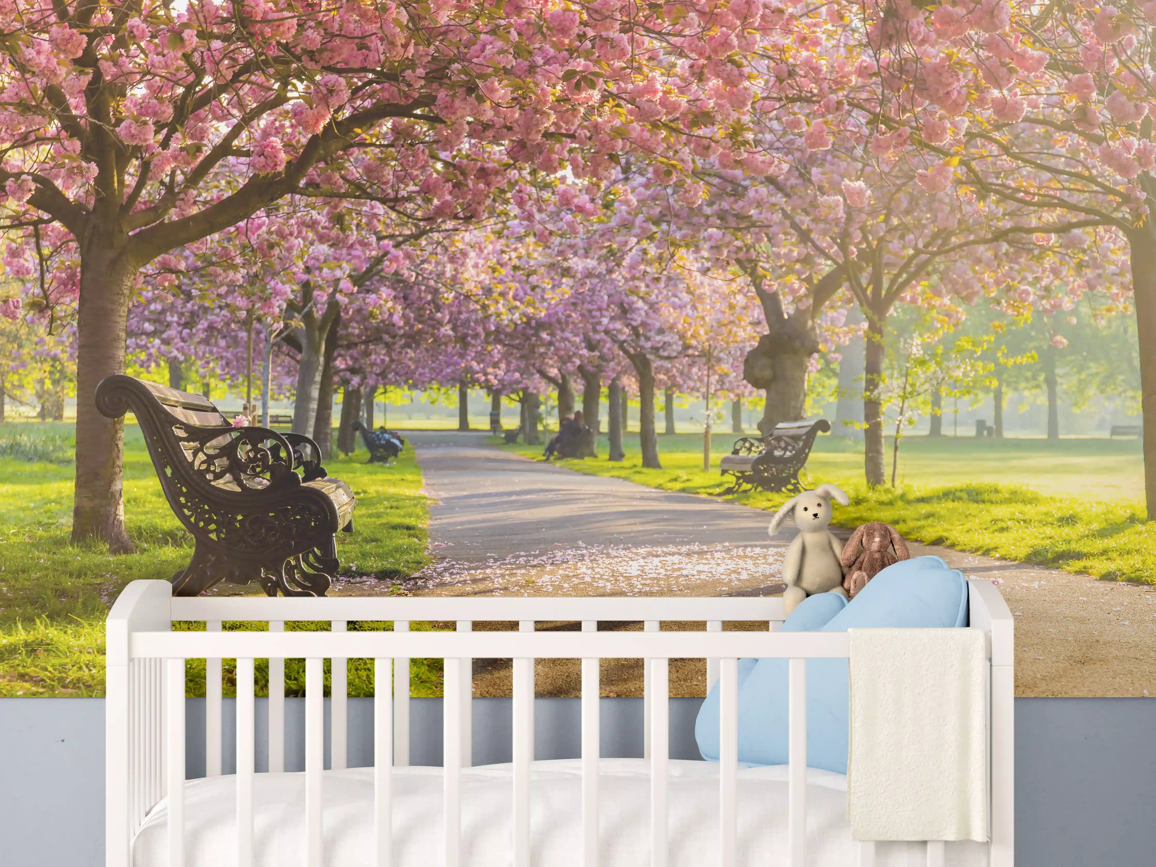 Babyzimmer Wandgestaltung - Bänke unter Kirschblütenbäumen