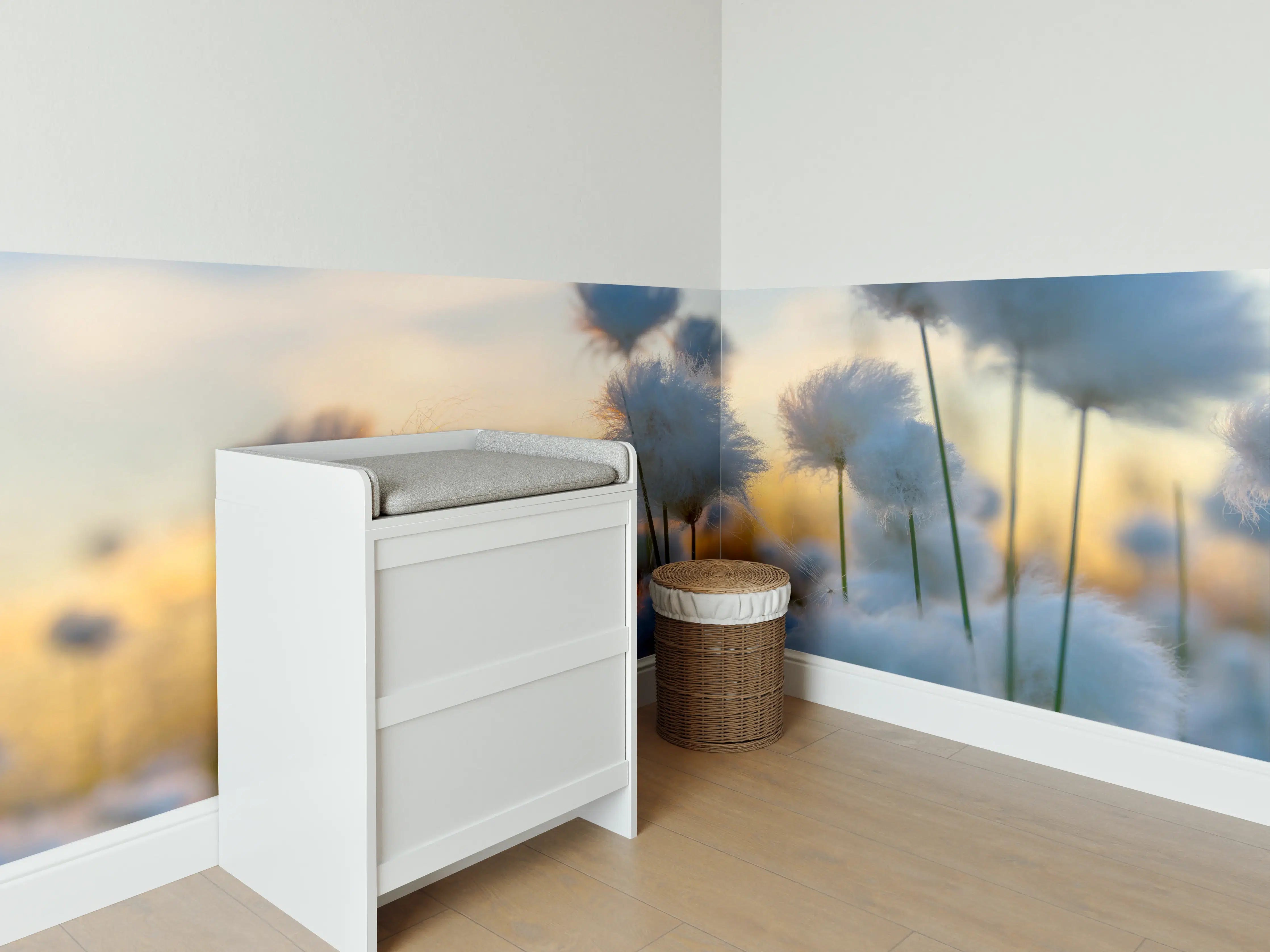 Babyzimmer Wandgestaltung - Baumwollgras bei Sonnenuntergang