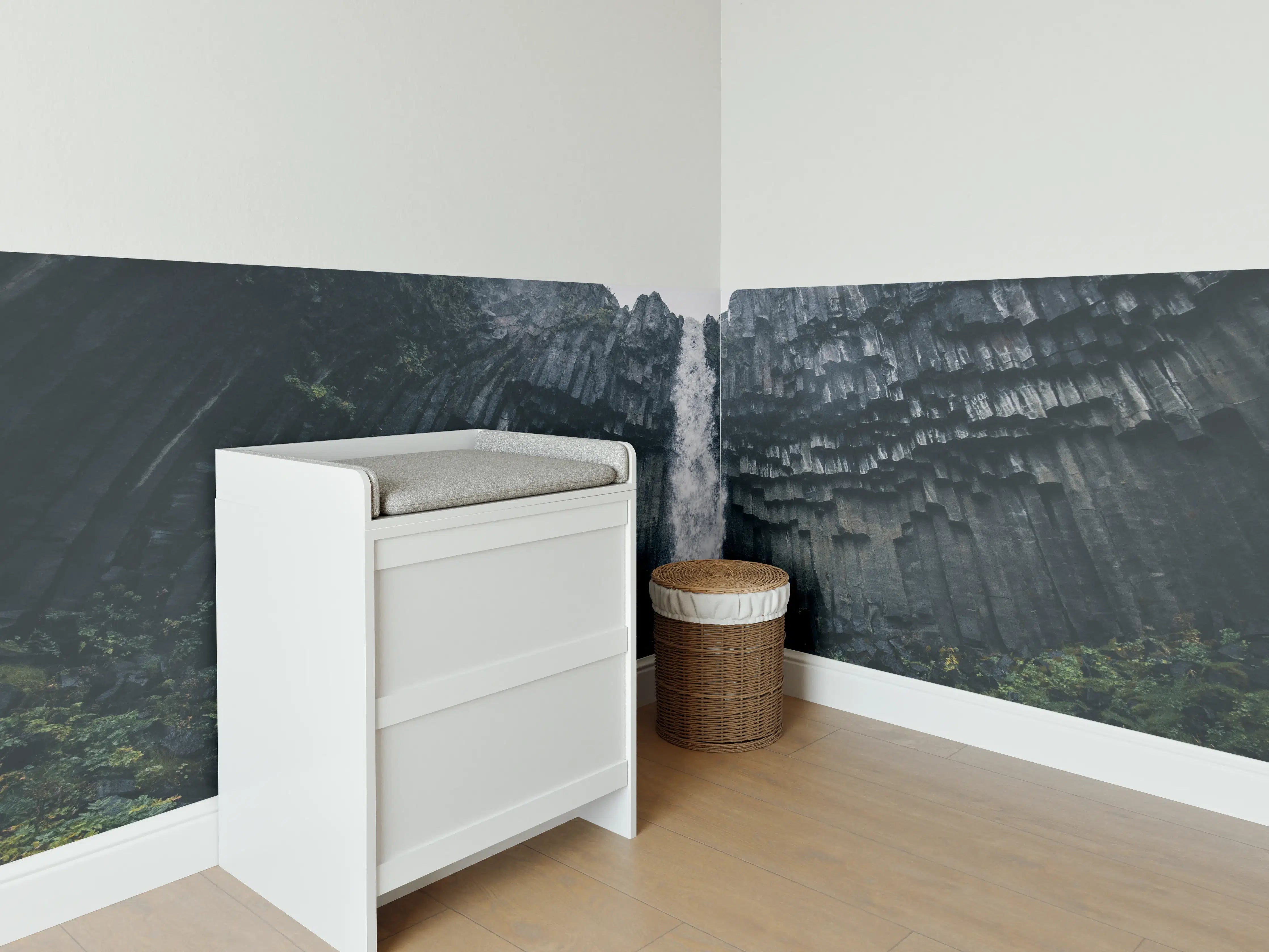 Babyzimmer Wandgestaltung - Beeindruckender Svartifoss Wasserfall