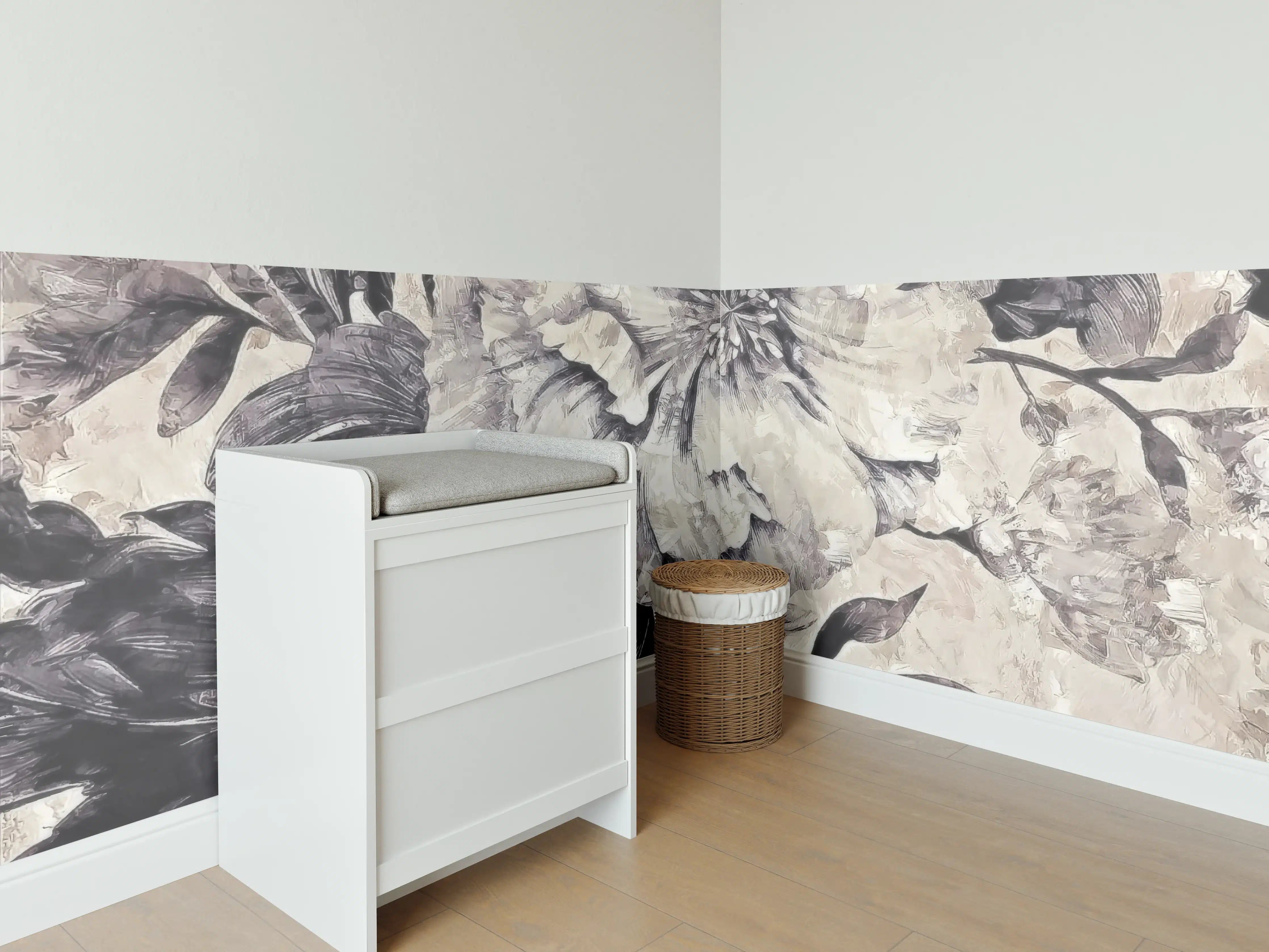 Babyzimmer Wandgestaltung - Beige Blumenmuster Textur