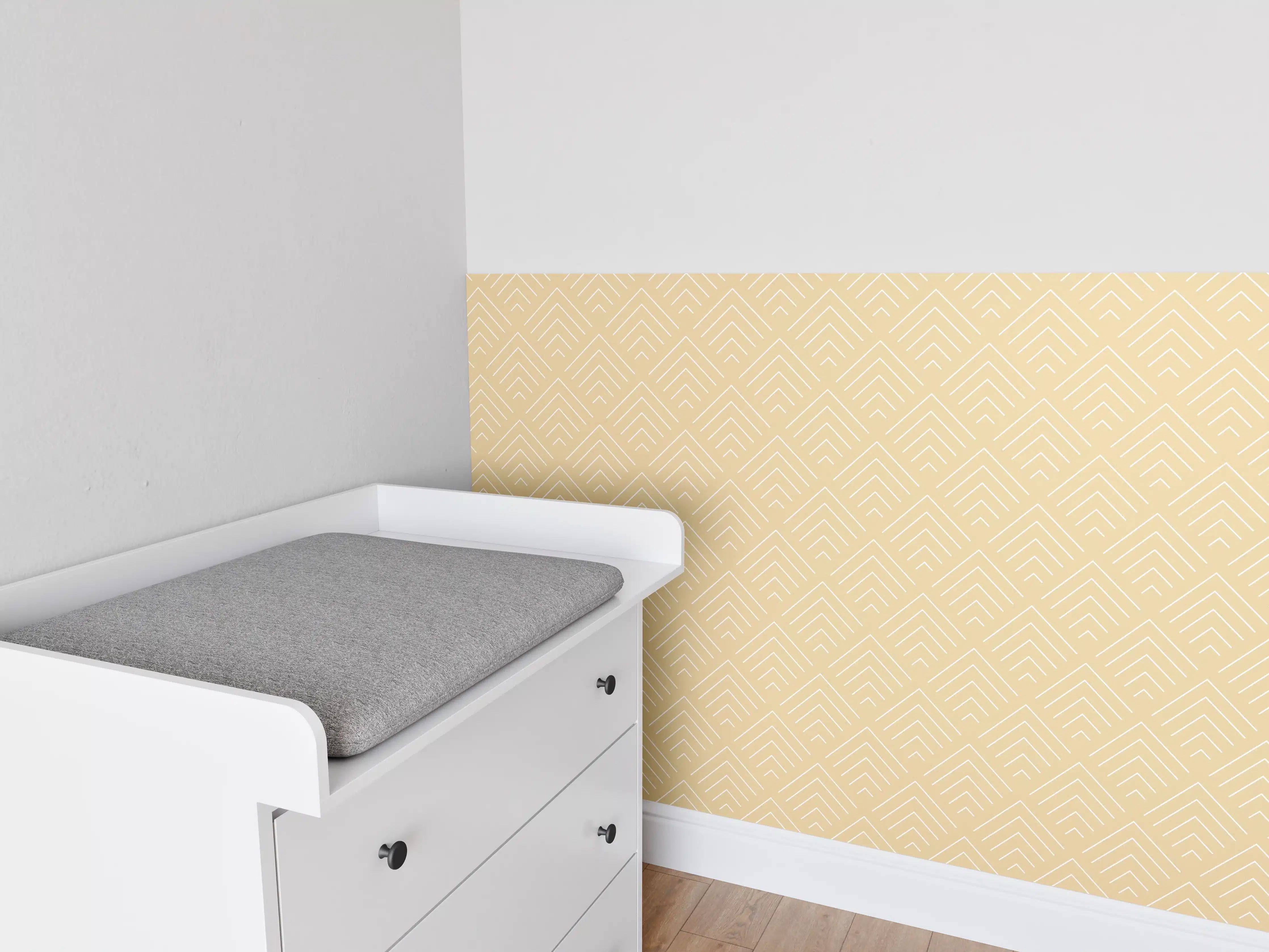 Babyzimmer Wandgestaltung - Beigefarbene Wand mit geometrischem Muster