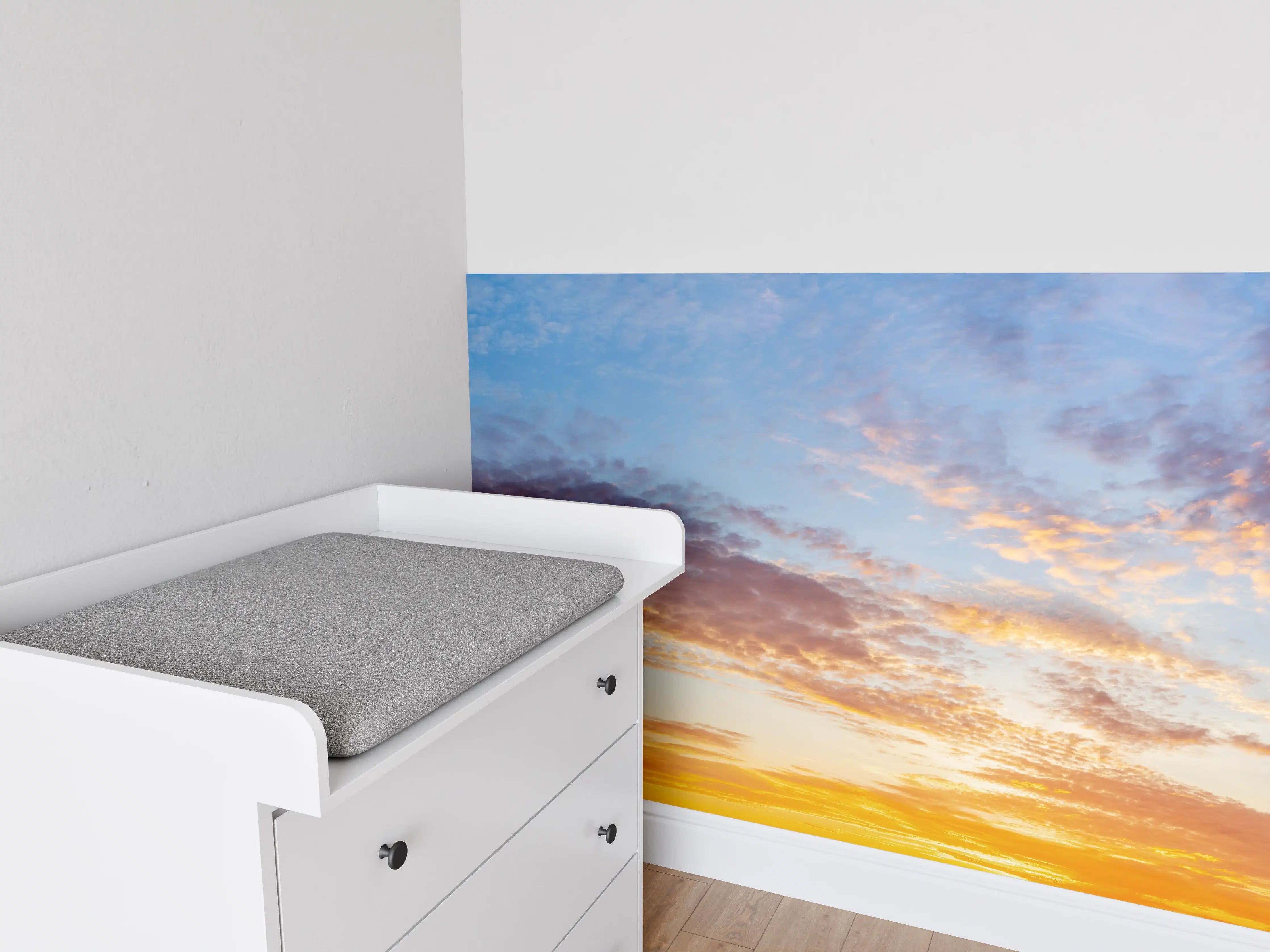 Babyzimmer Wandgestaltung - Bergdorf im Sonnenuntergang