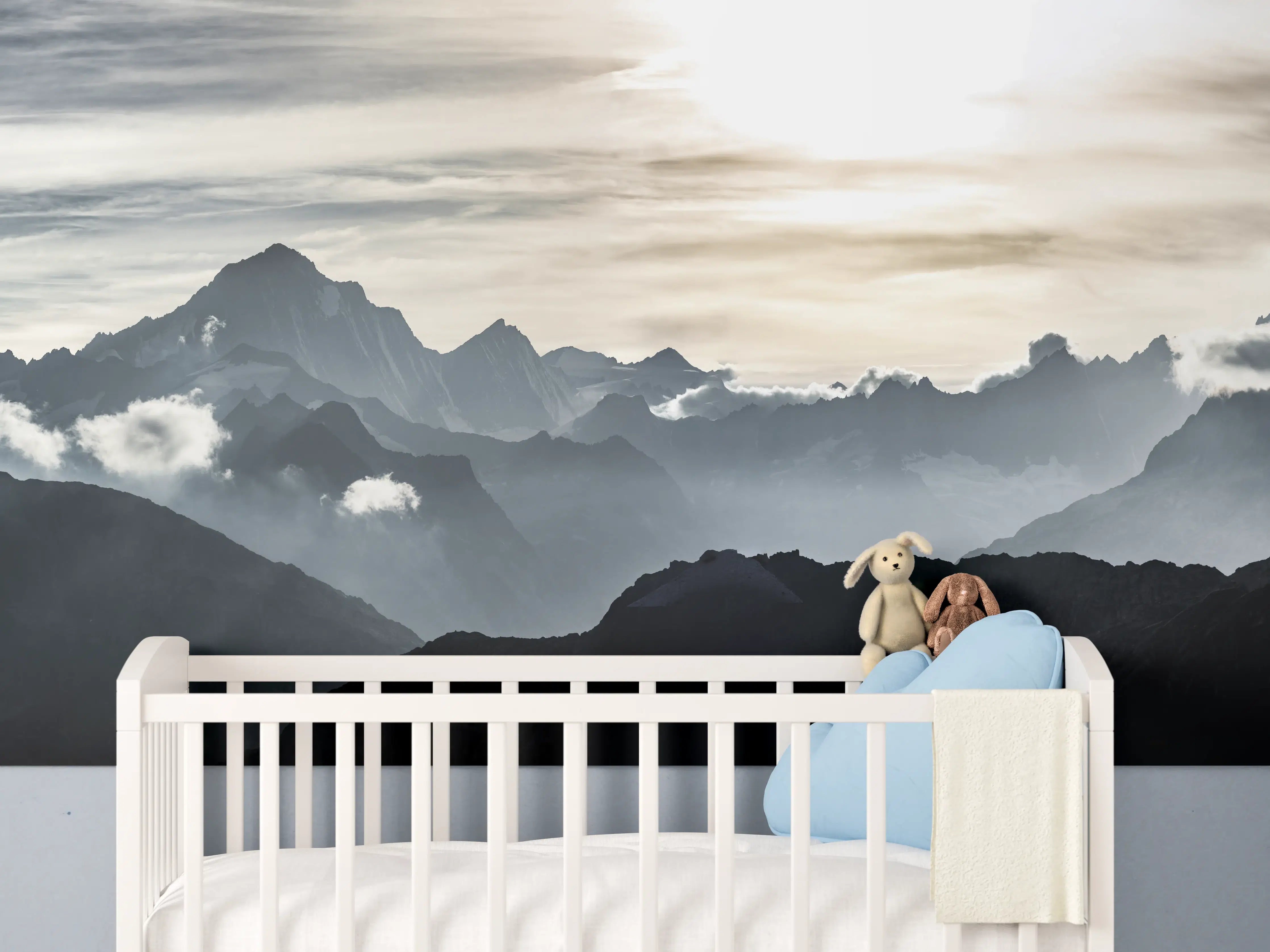 Babyzimmer Wandgestaltung - Bergsilhouette bei Sonnenuntergang
