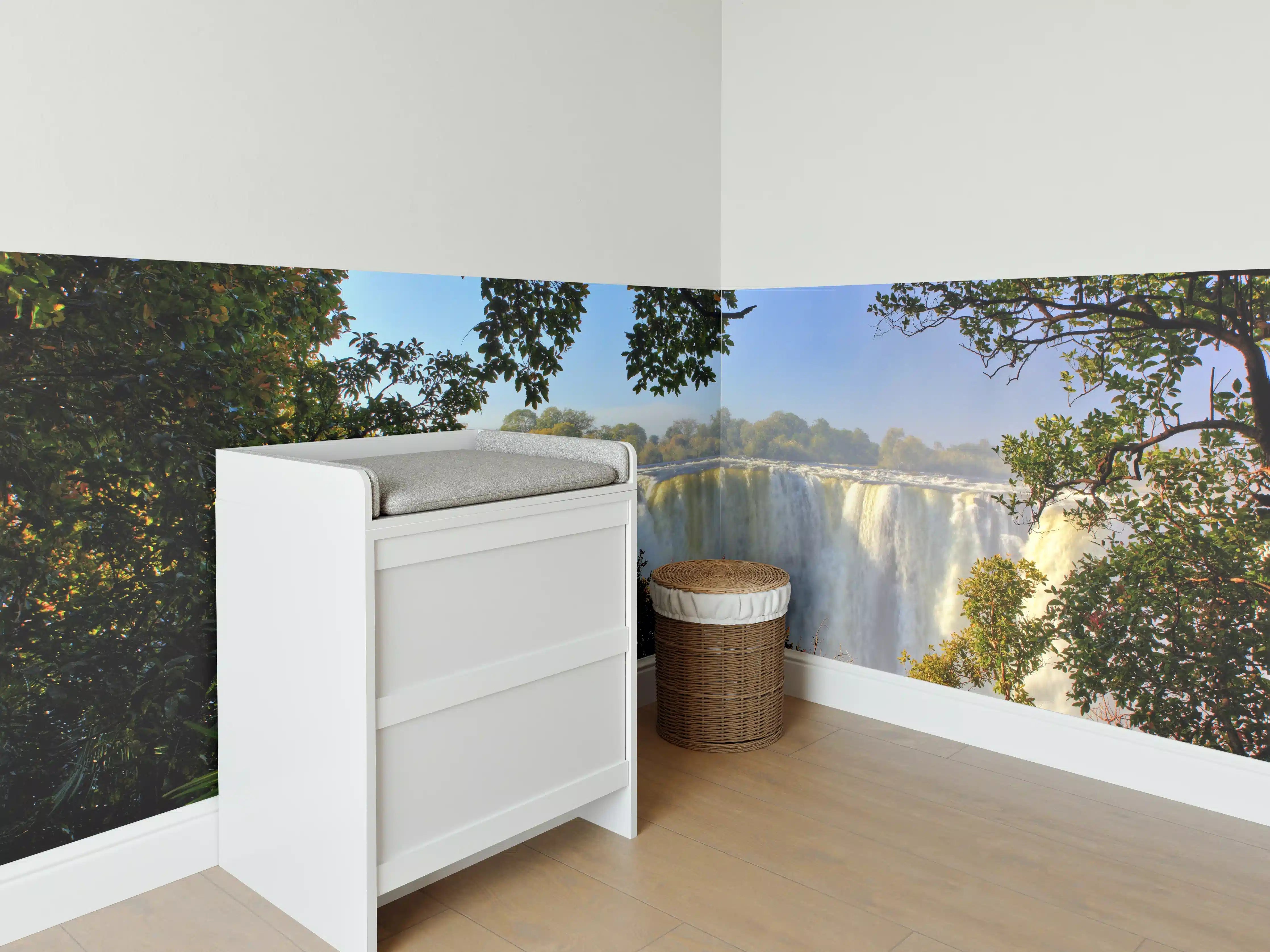 Babyzimmer Wandgestaltung - Besondere Perspektive auf Victoria Falls