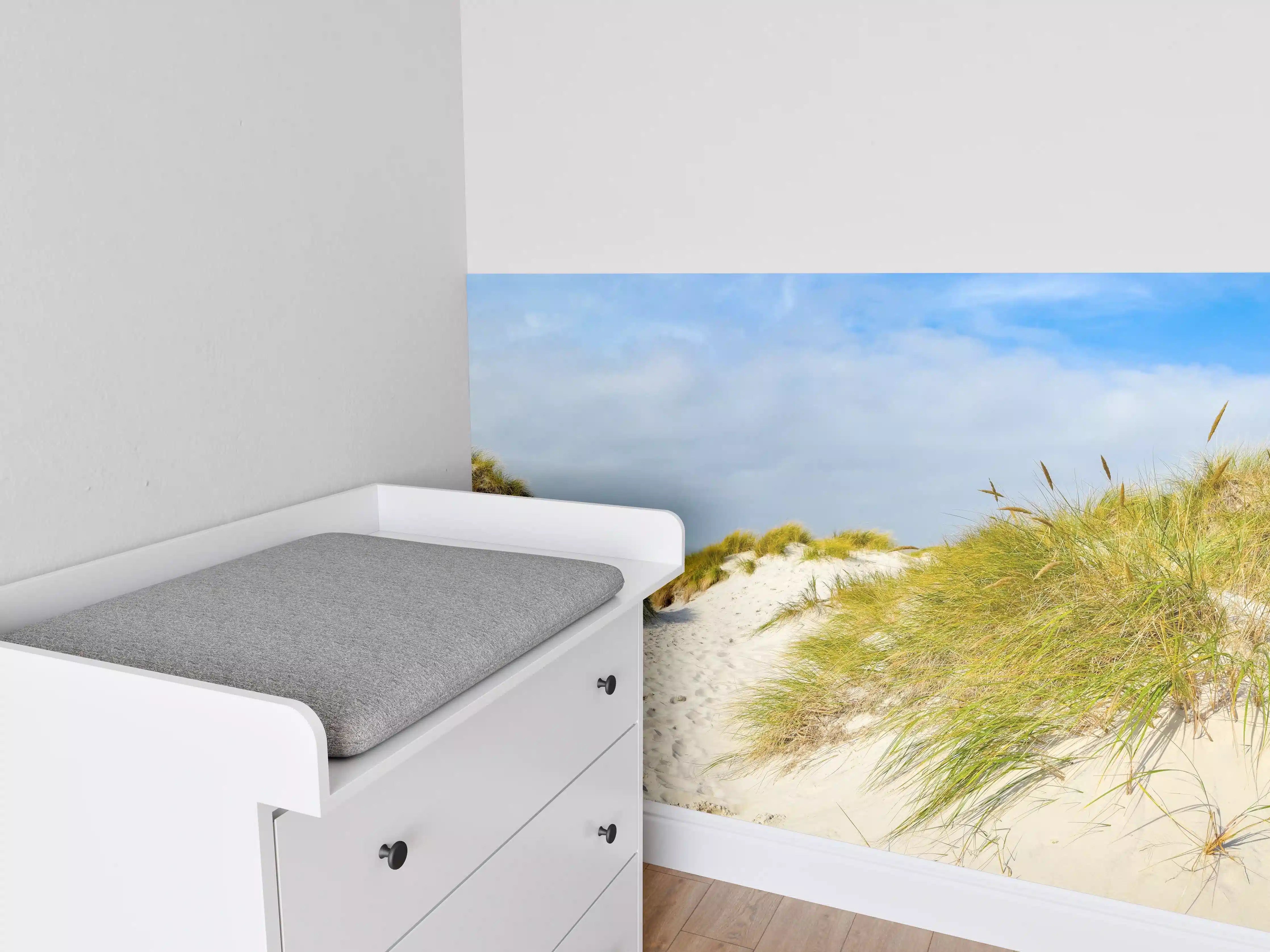Babyzimmer Wandgestaltung - Bilderbuch-Strandlandschaft mit Dünen