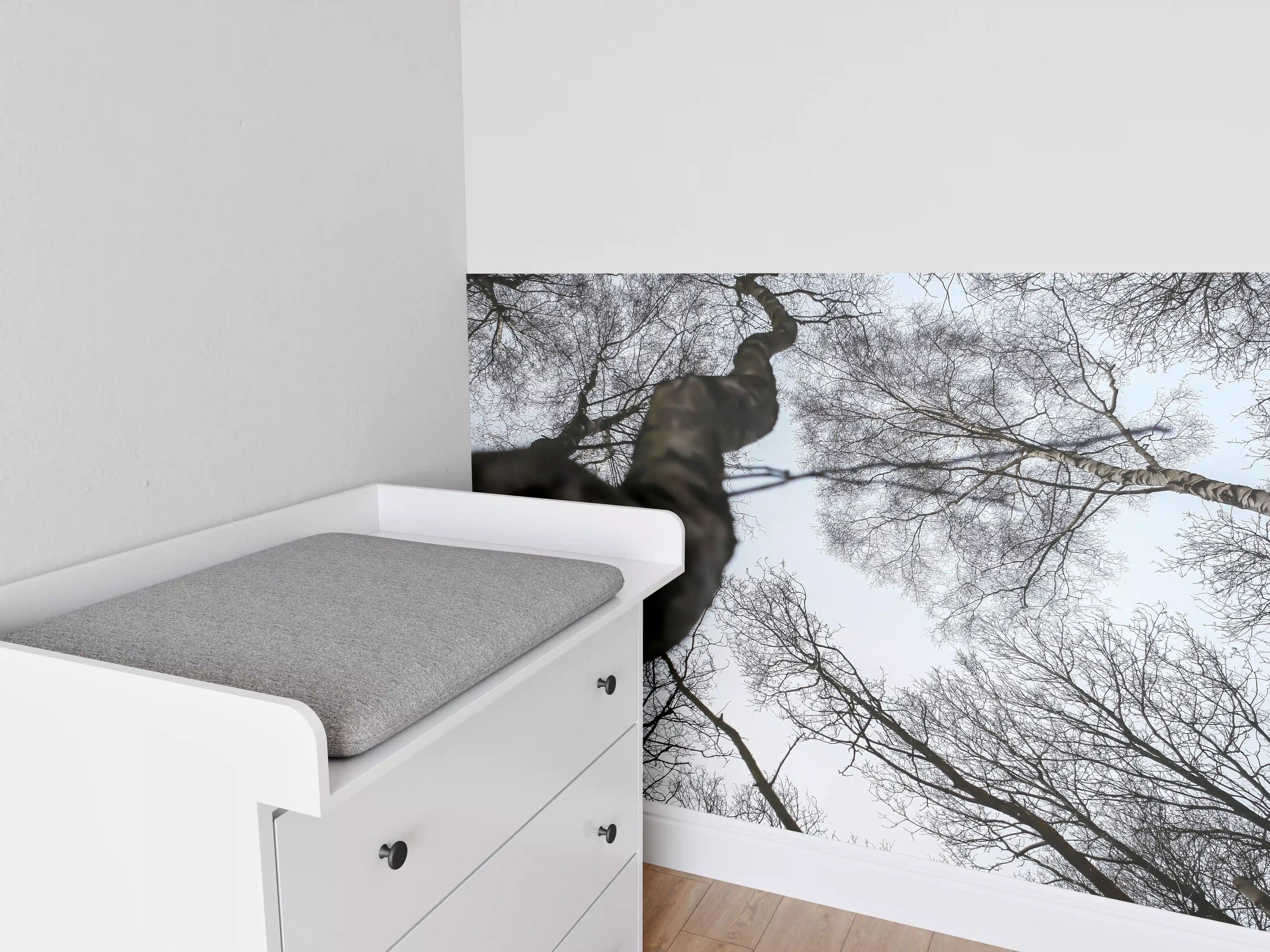 Babyzimmer Wandgestaltung - Birkenwald im WInter