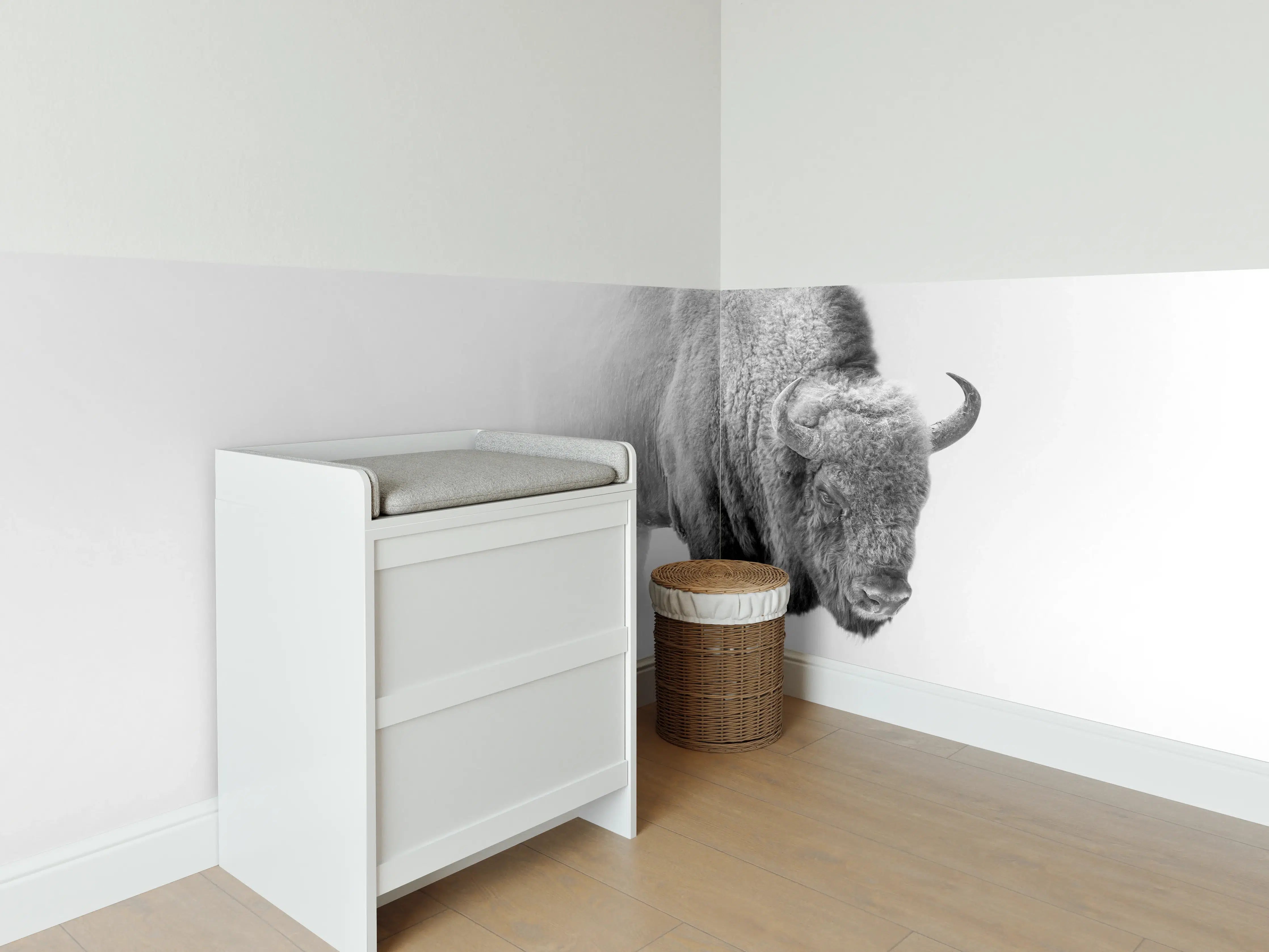 Babyzimmer Wandgestaltung - Bison Graustufenbild
