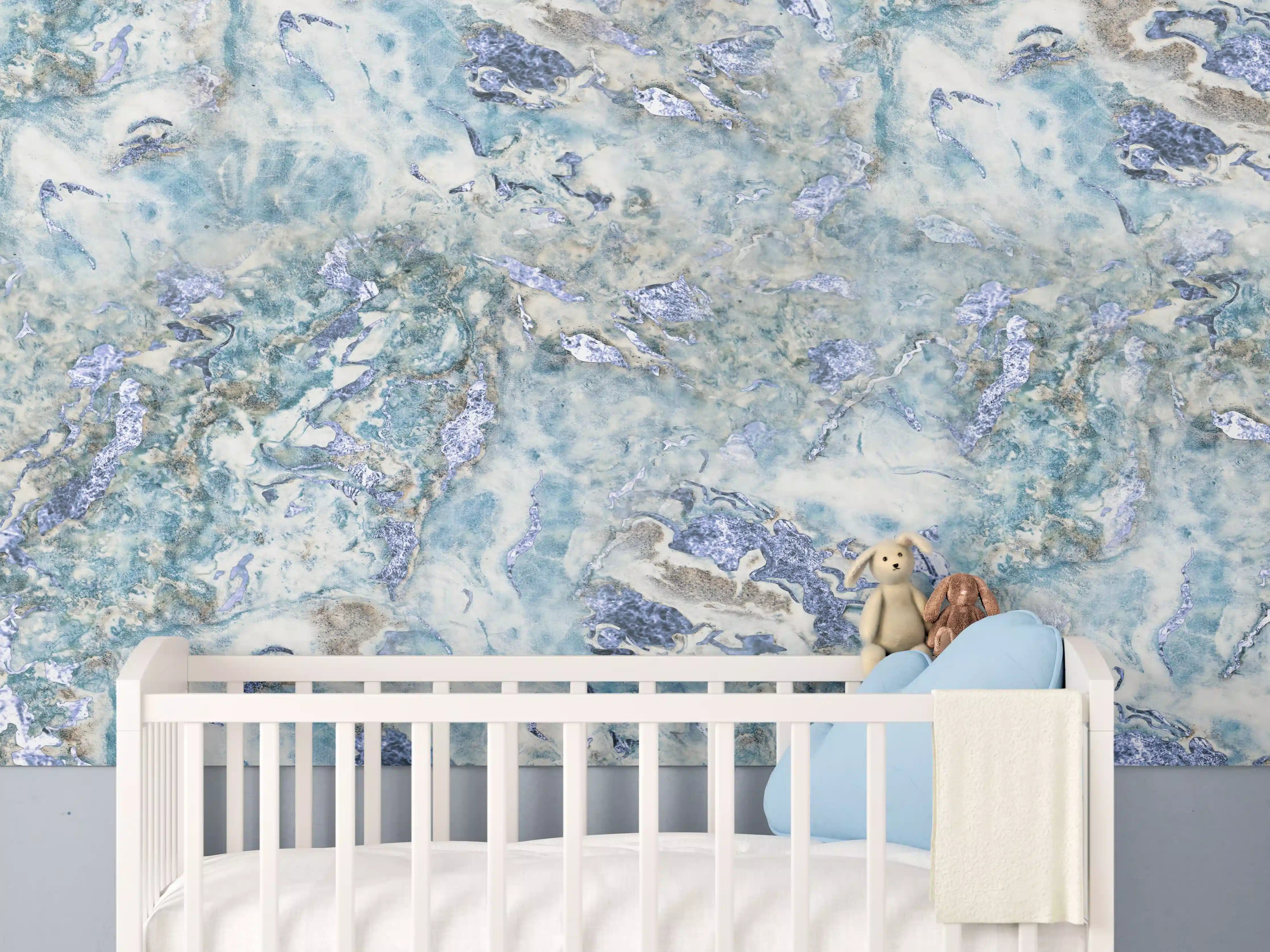 Babyzimmer Wandgestaltung - Bläulich beiger Marmor