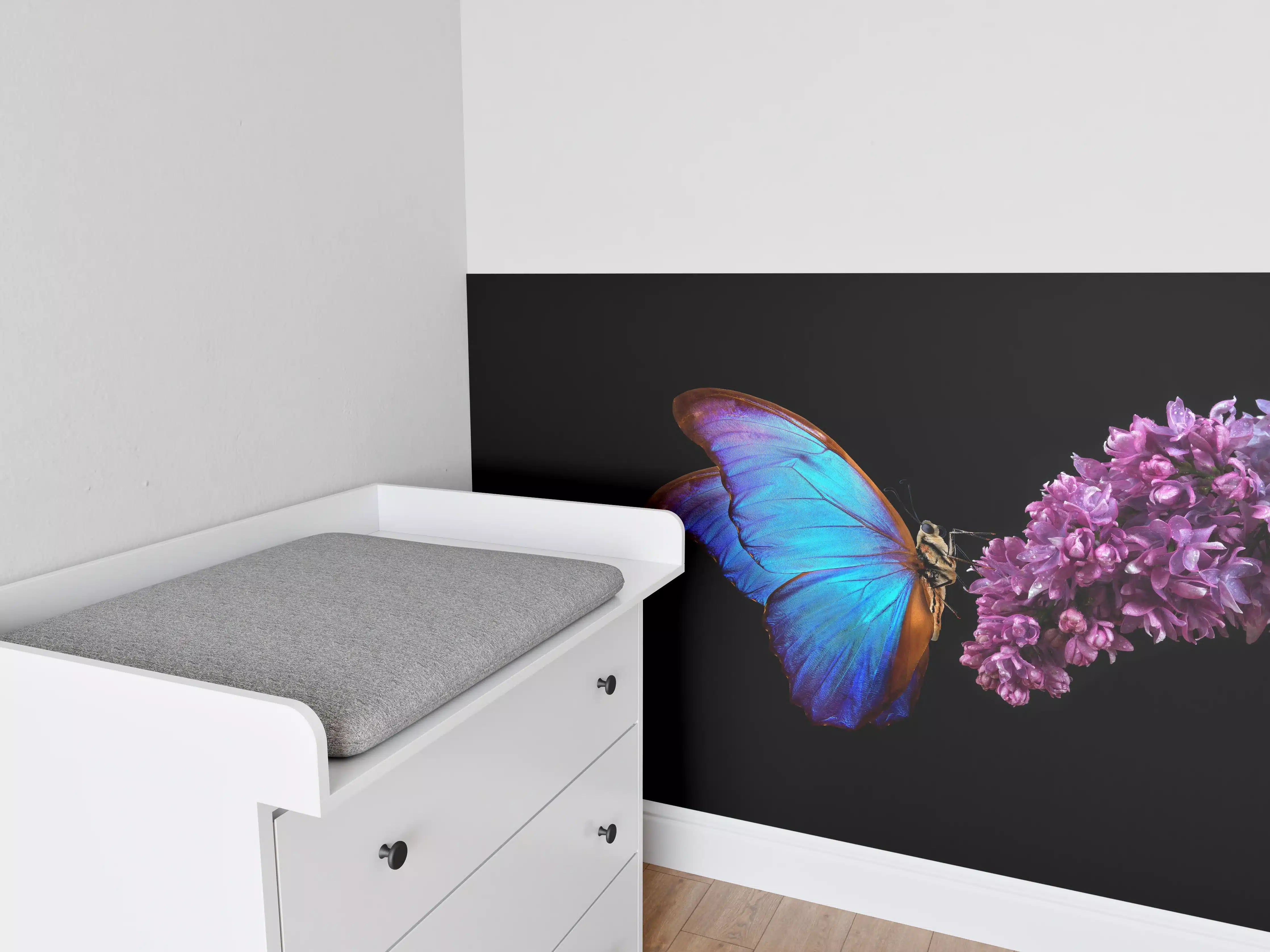 Babyzimmer Wandgestaltung - Bläulicher Schmetterling auf Blume