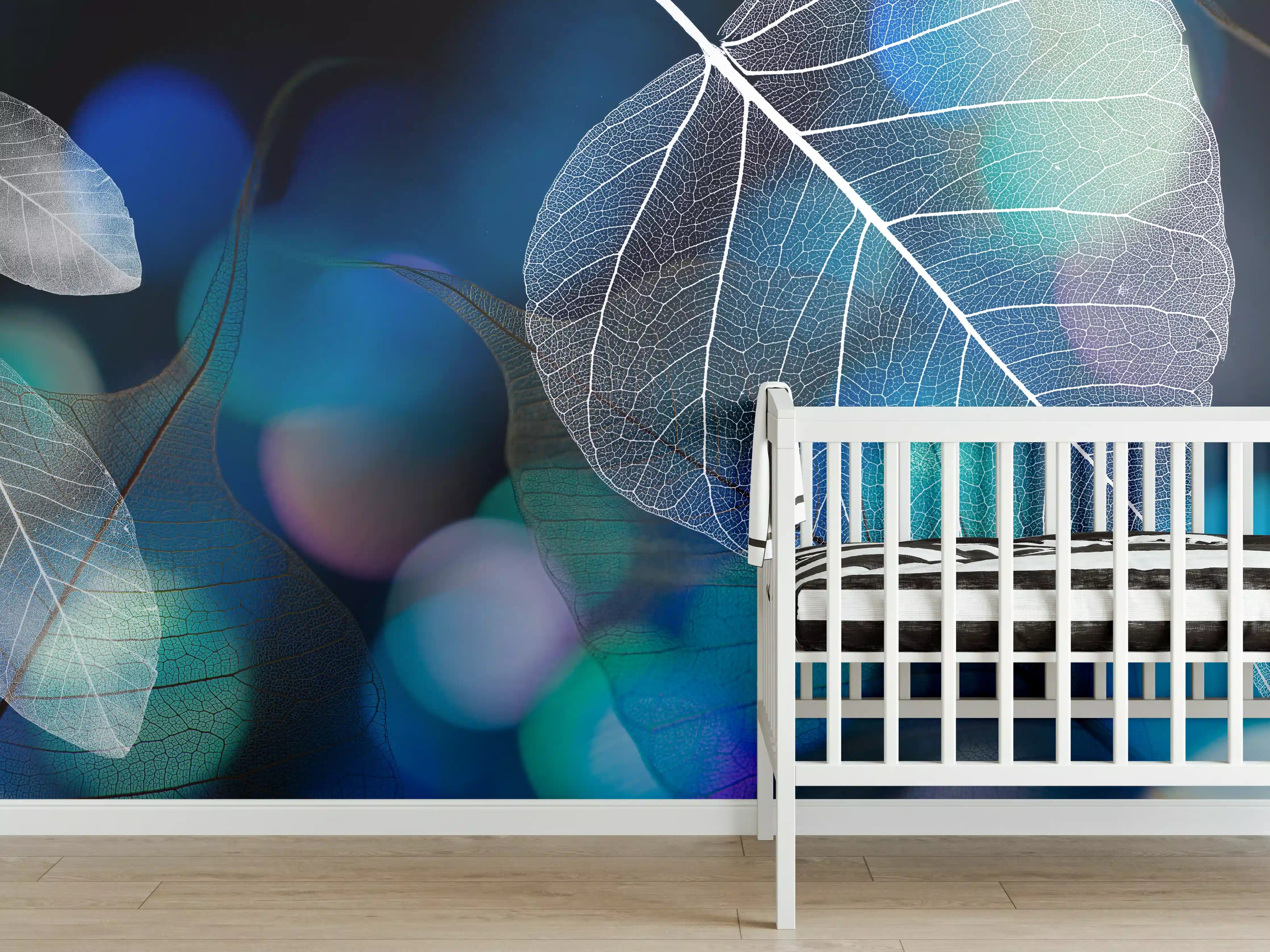 Babyzimmer Wandgestaltung - Blattstruktur mit Lichtbokeh Effekt