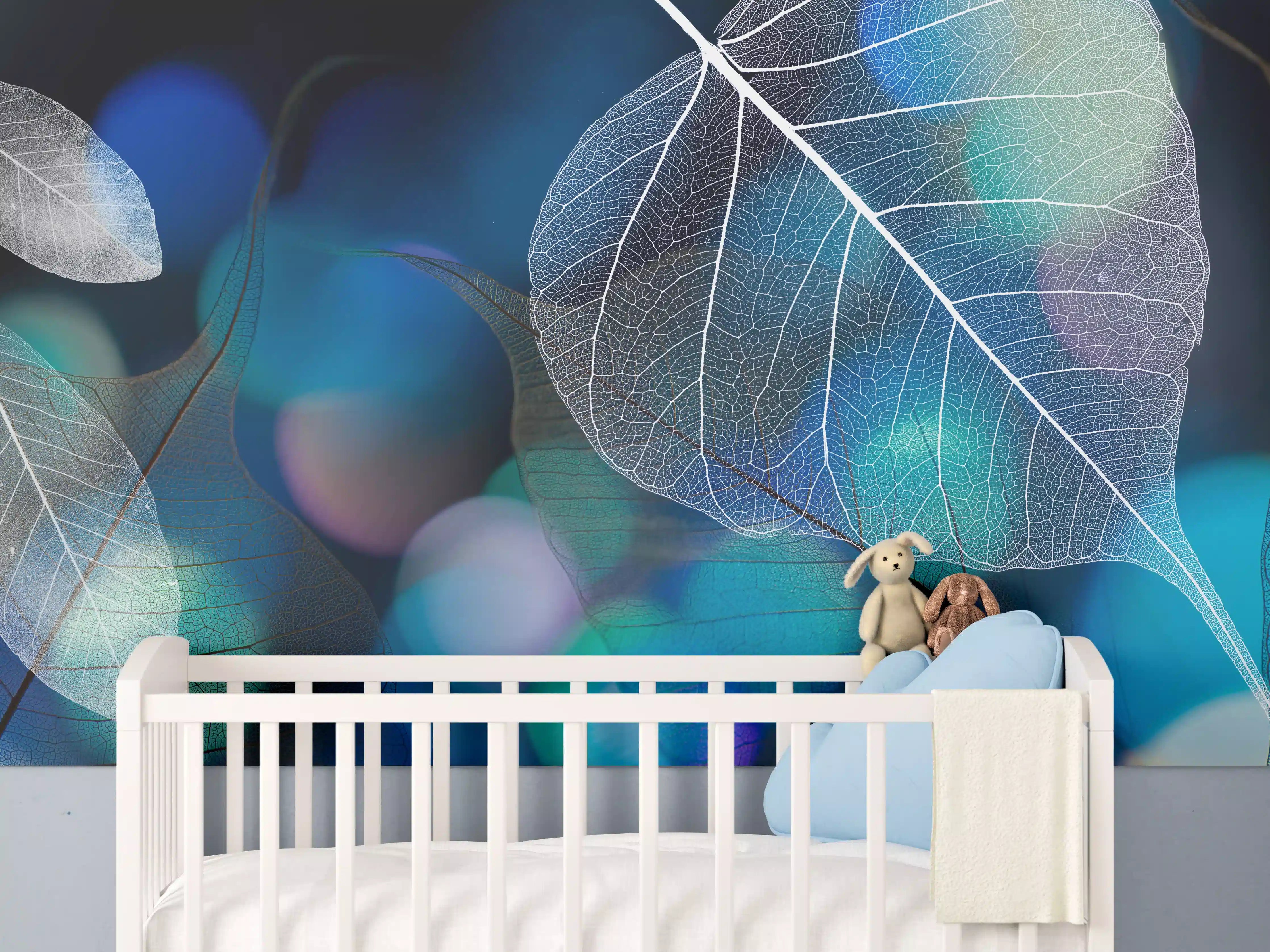 Babyzimmer Wandgestaltung - Blattstruktur mit Lichtbokeh Effekt