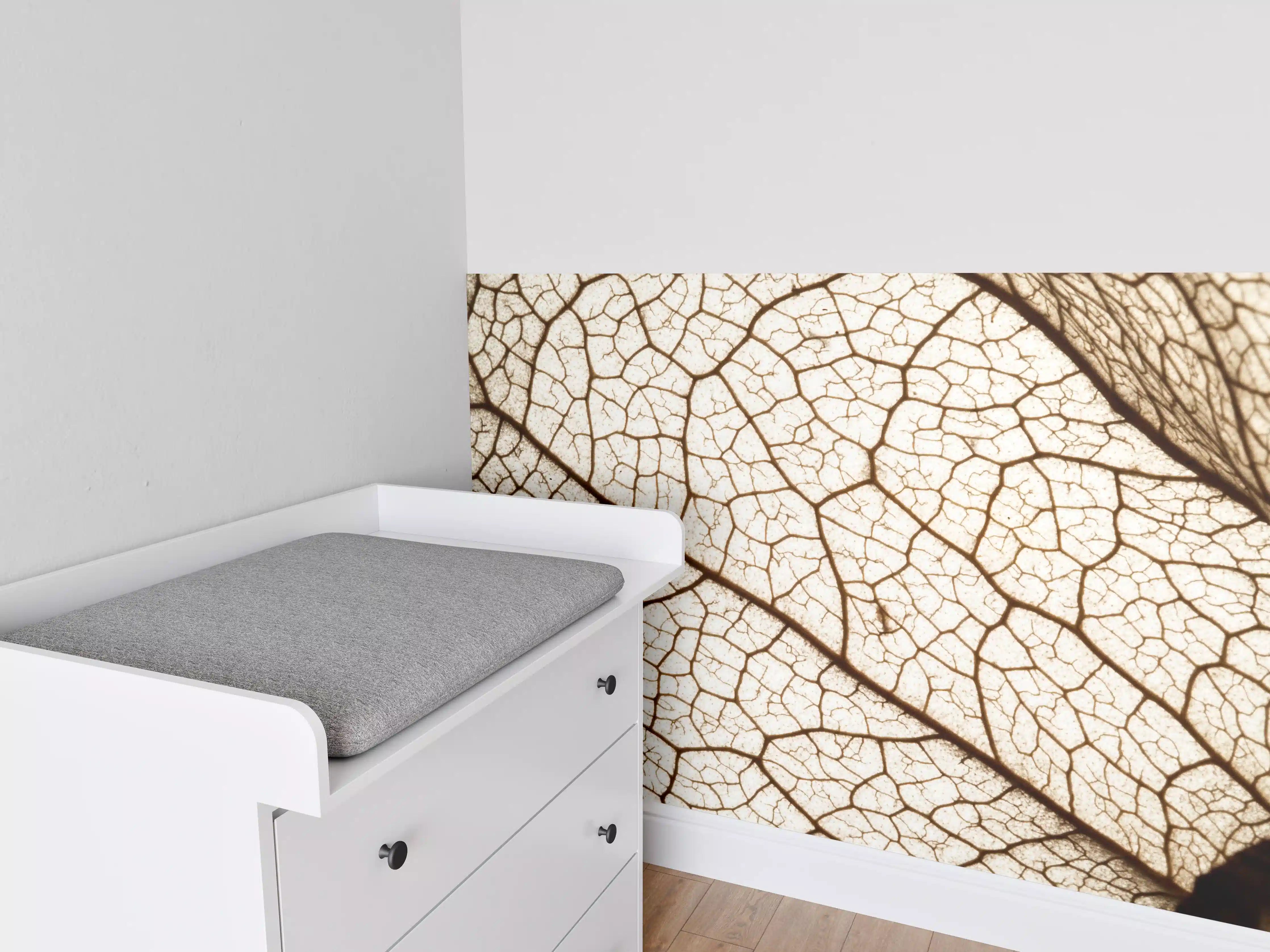 Babyzimmer Wandgestaltung - Blatttextur im Detail