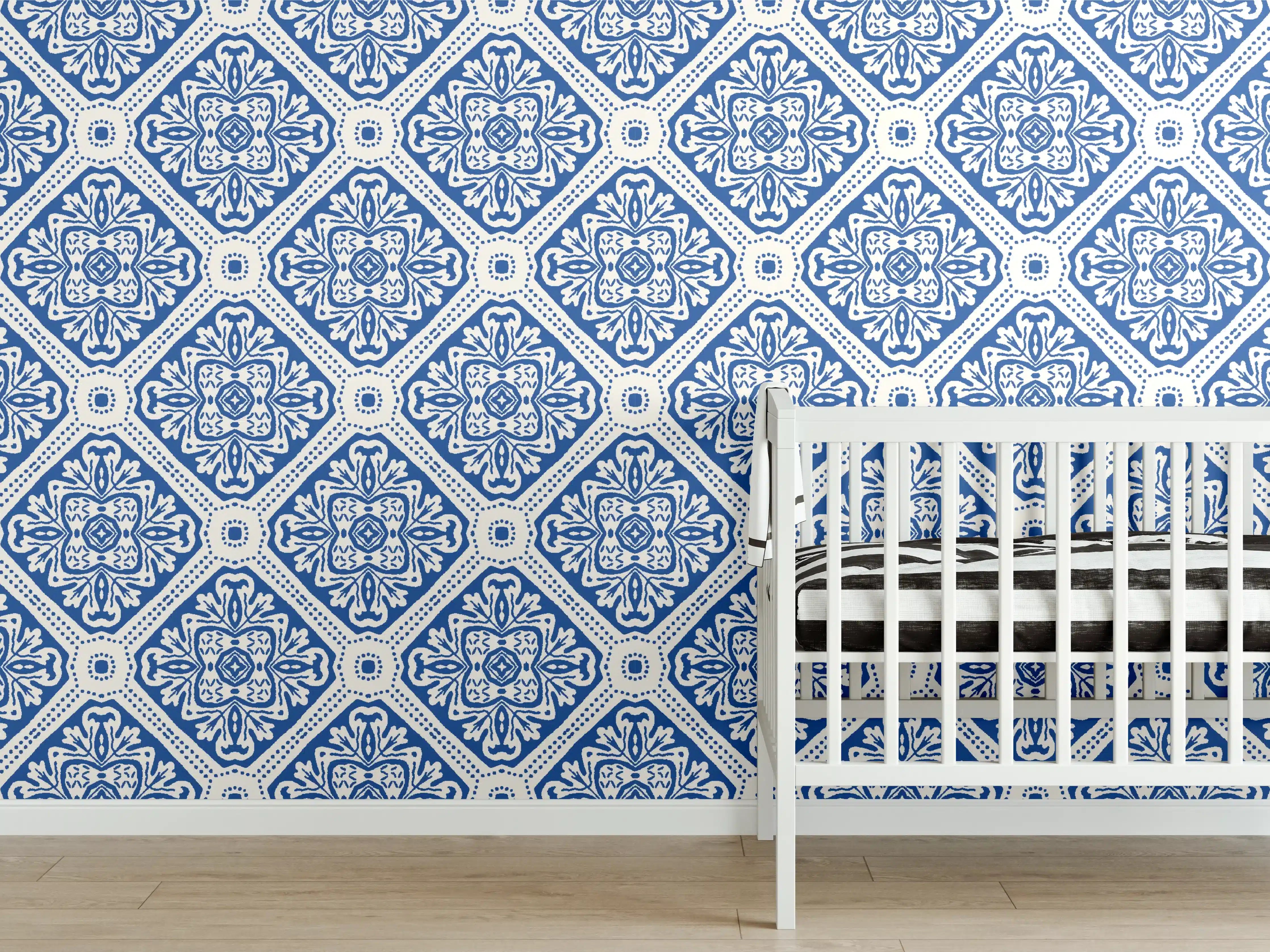 Babyzimmer Wandgestaltung - Blau-Weißes Grafikmuster