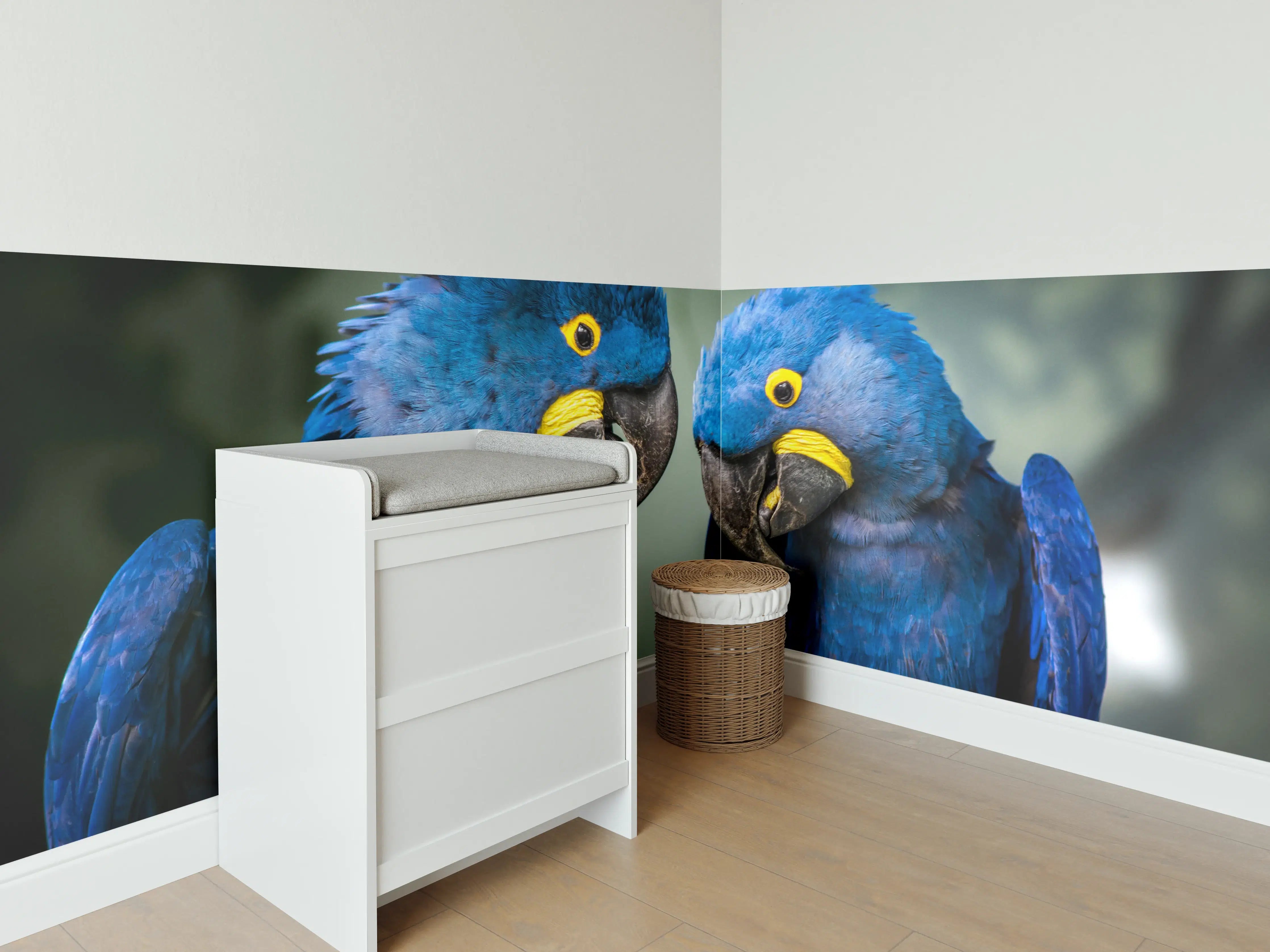 Babyzimmer Wandgestaltung - Blauer Gelbschwarzer Ara
