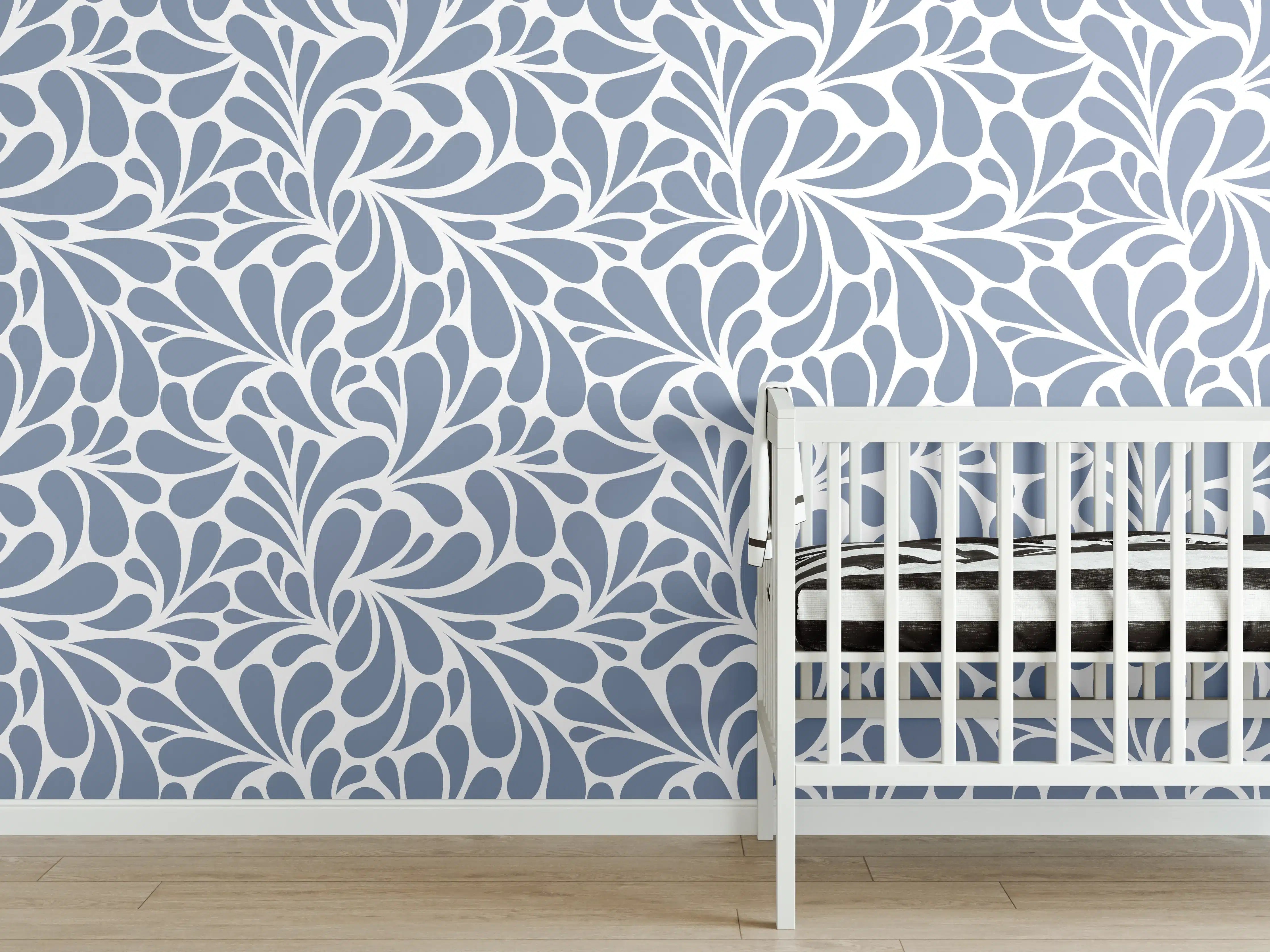 Babyzimmer Wandgestaltung - Blaues Floral-Design für elegante Räume