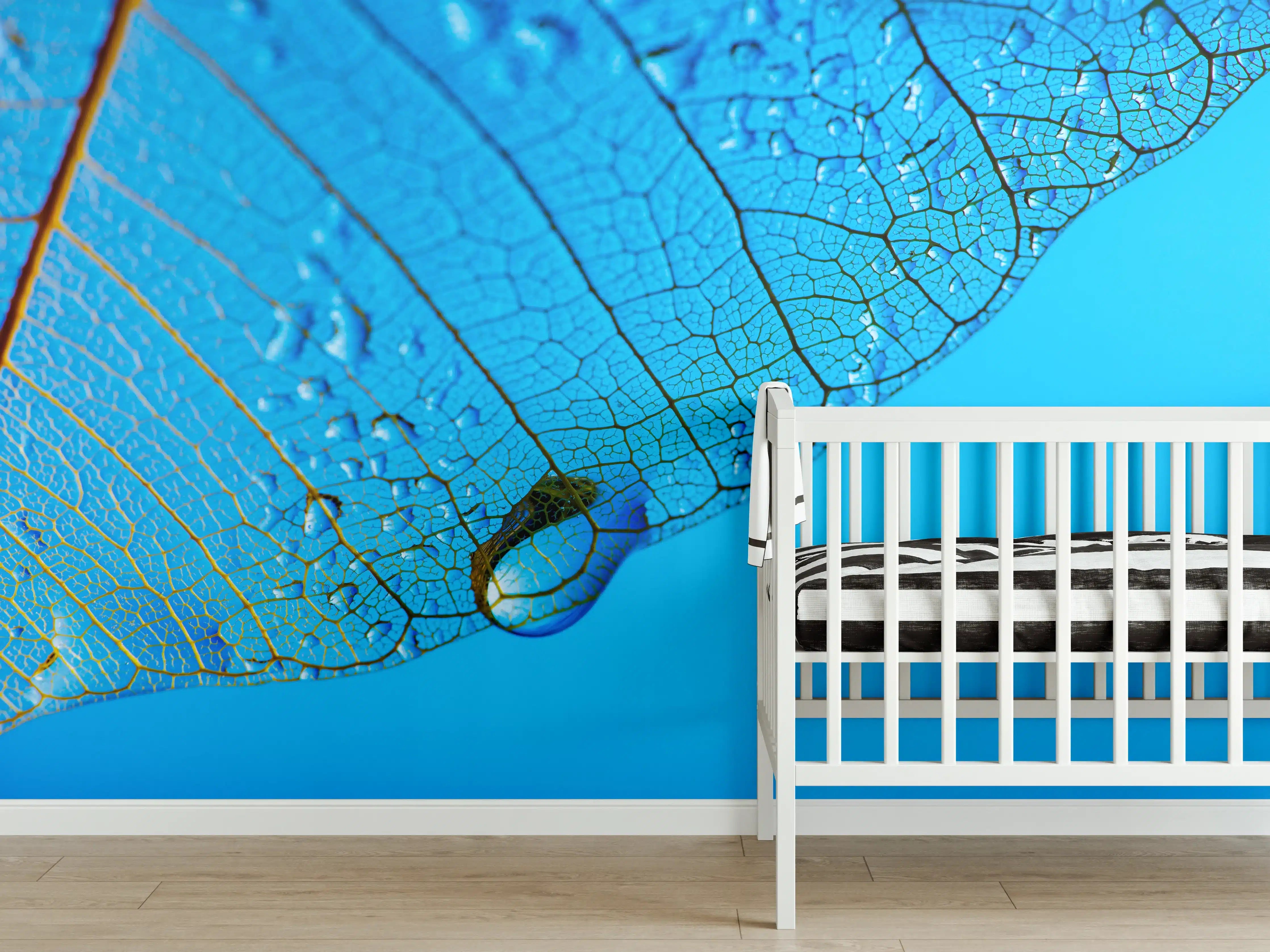 Babyzimmer Wandgestaltung - Blaues Makro Blattgeäder
