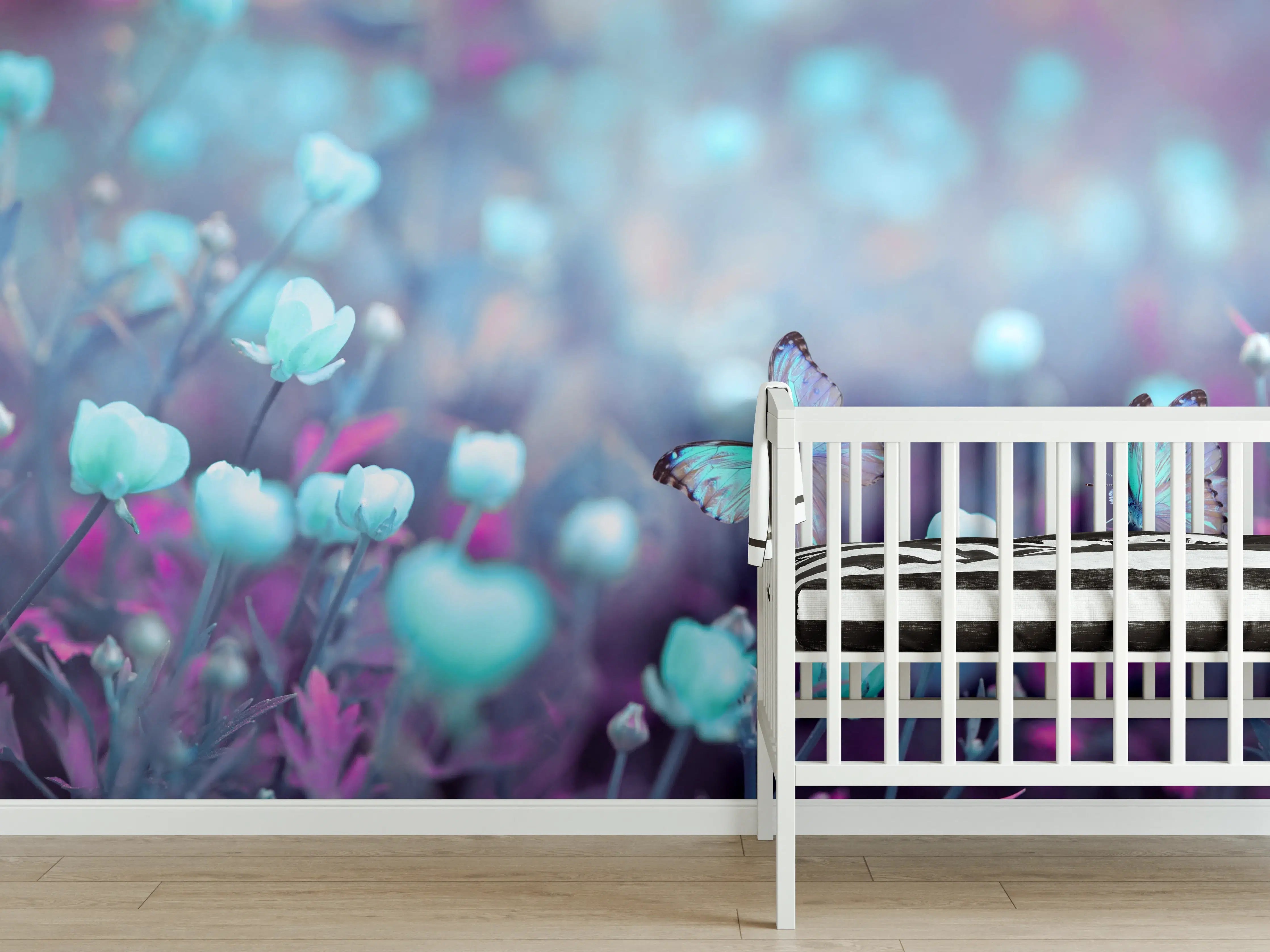 Babyzimmer Wandgestaltung - Blaues Schmetterlings- und Blumenbild mit pastel Farbnuancen