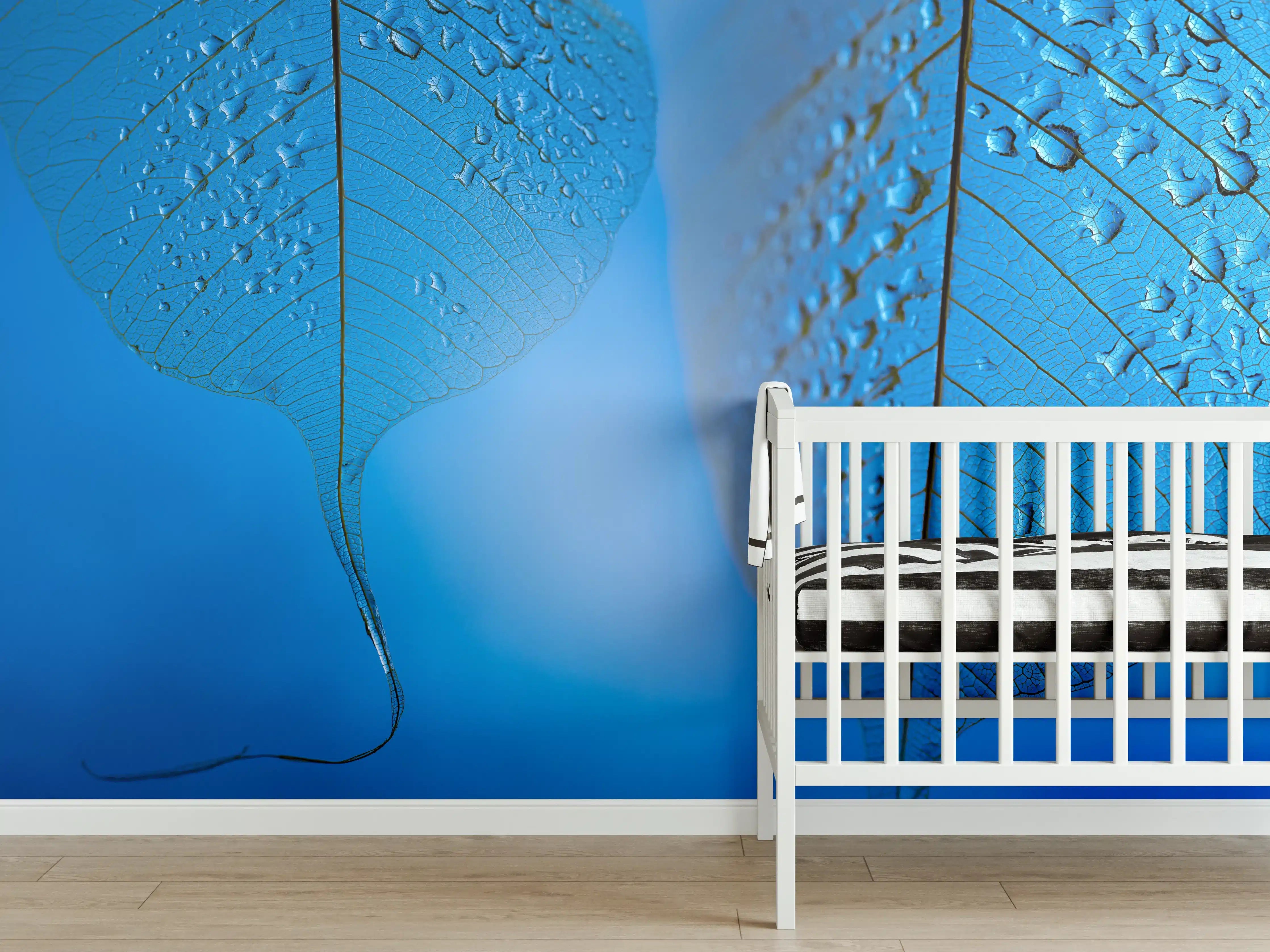 Babyzimmer Wandgestaltung - Blaues Tautropfen Blatt Makro