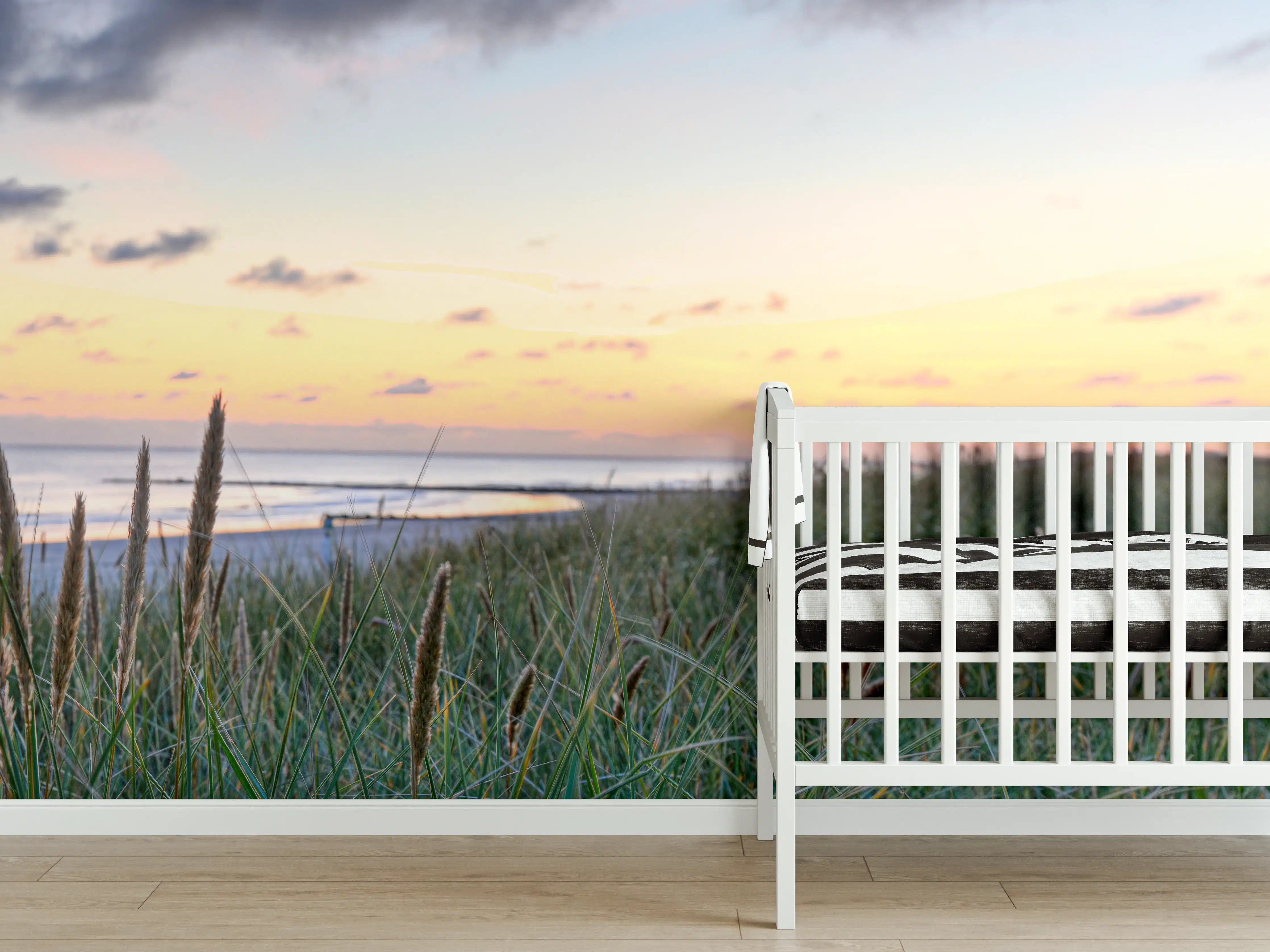 Babyzimmer Wandgestaltung - Blick auf den Strand bei Sonnenuntergang