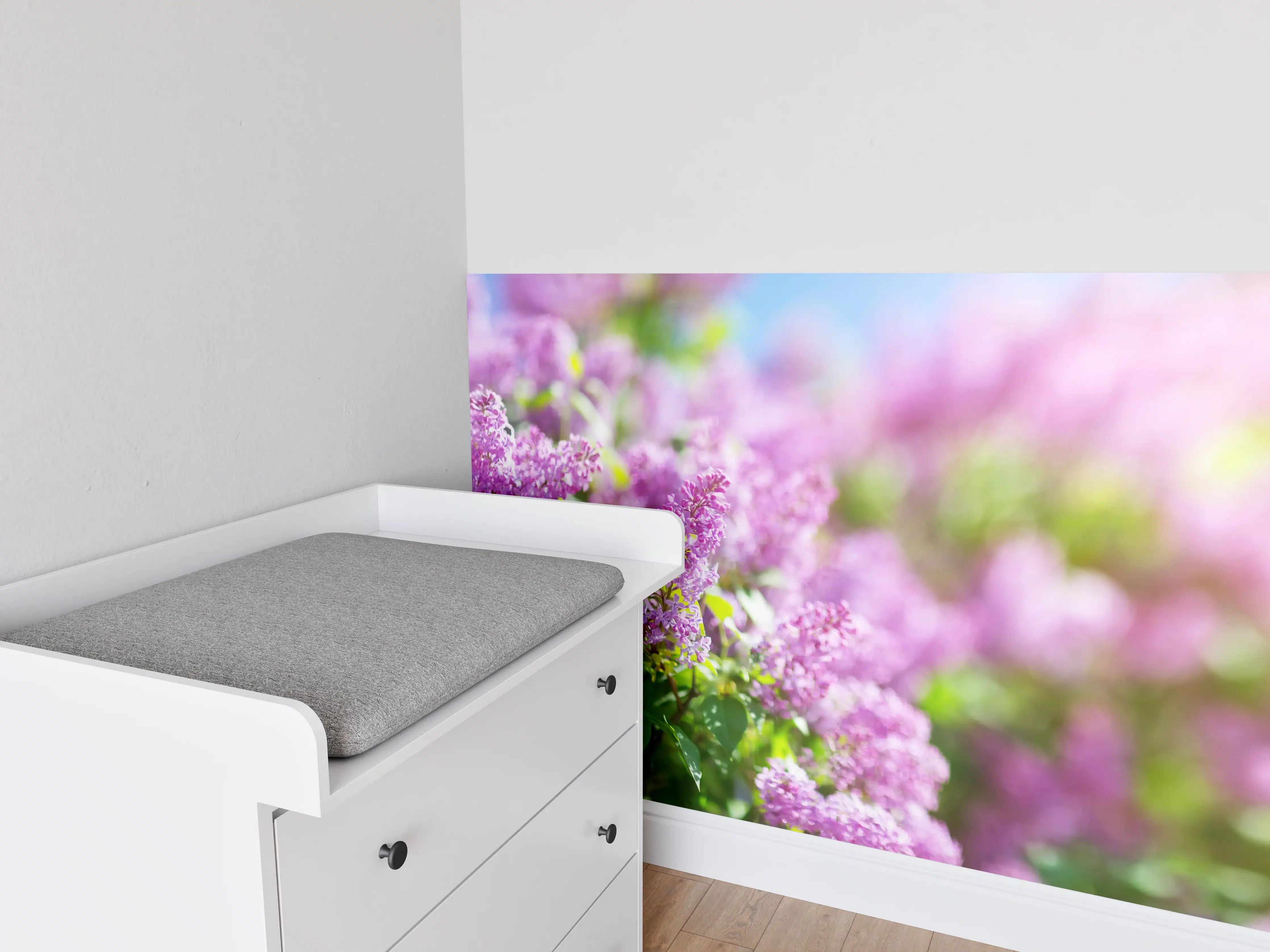 Babyzimmer Wandgestaltung - Blumen blühen auf im Frühling