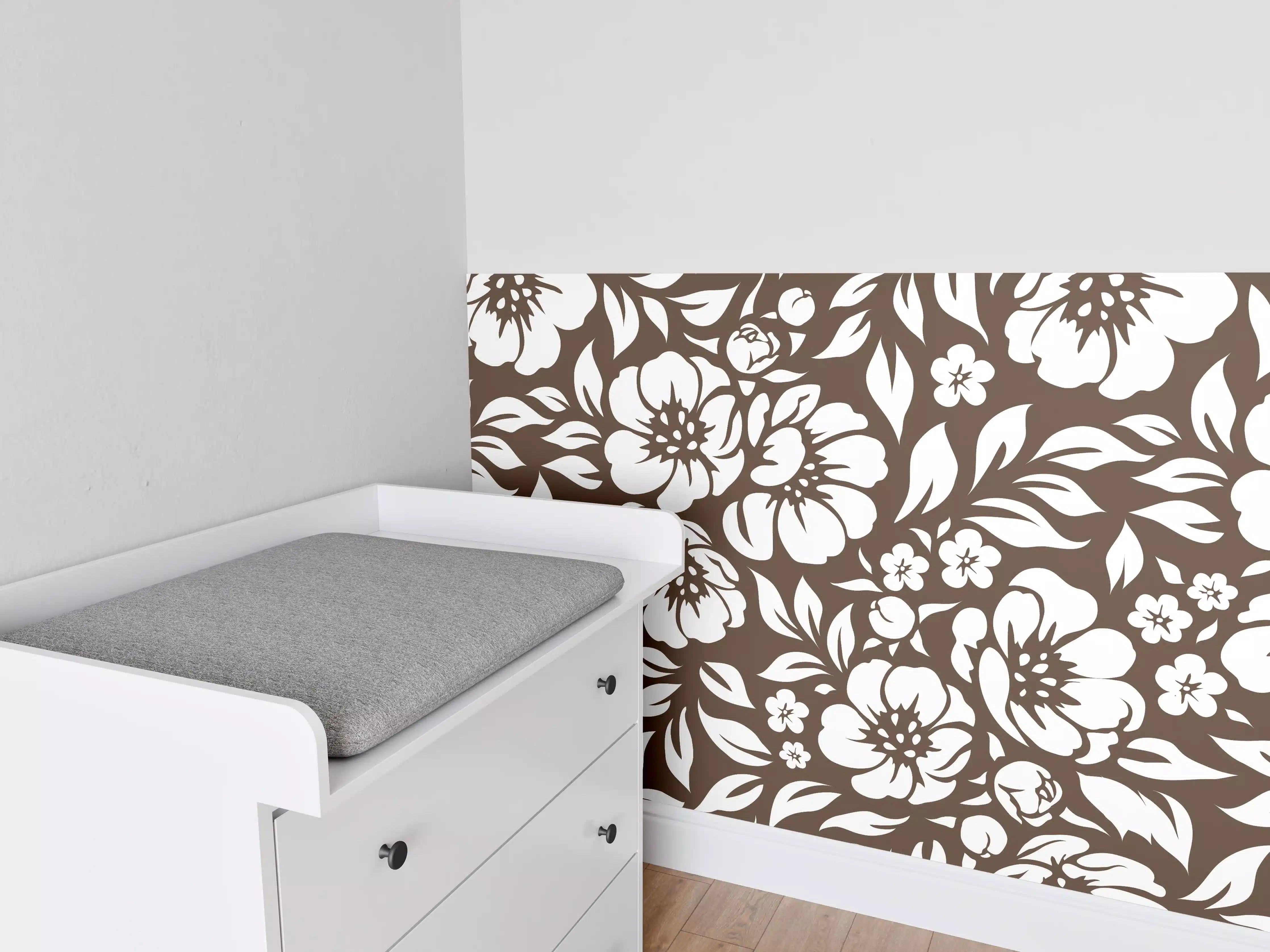 Babyzimmer Wandgestaltung - Blumenmuster mit braunen Akzenten
