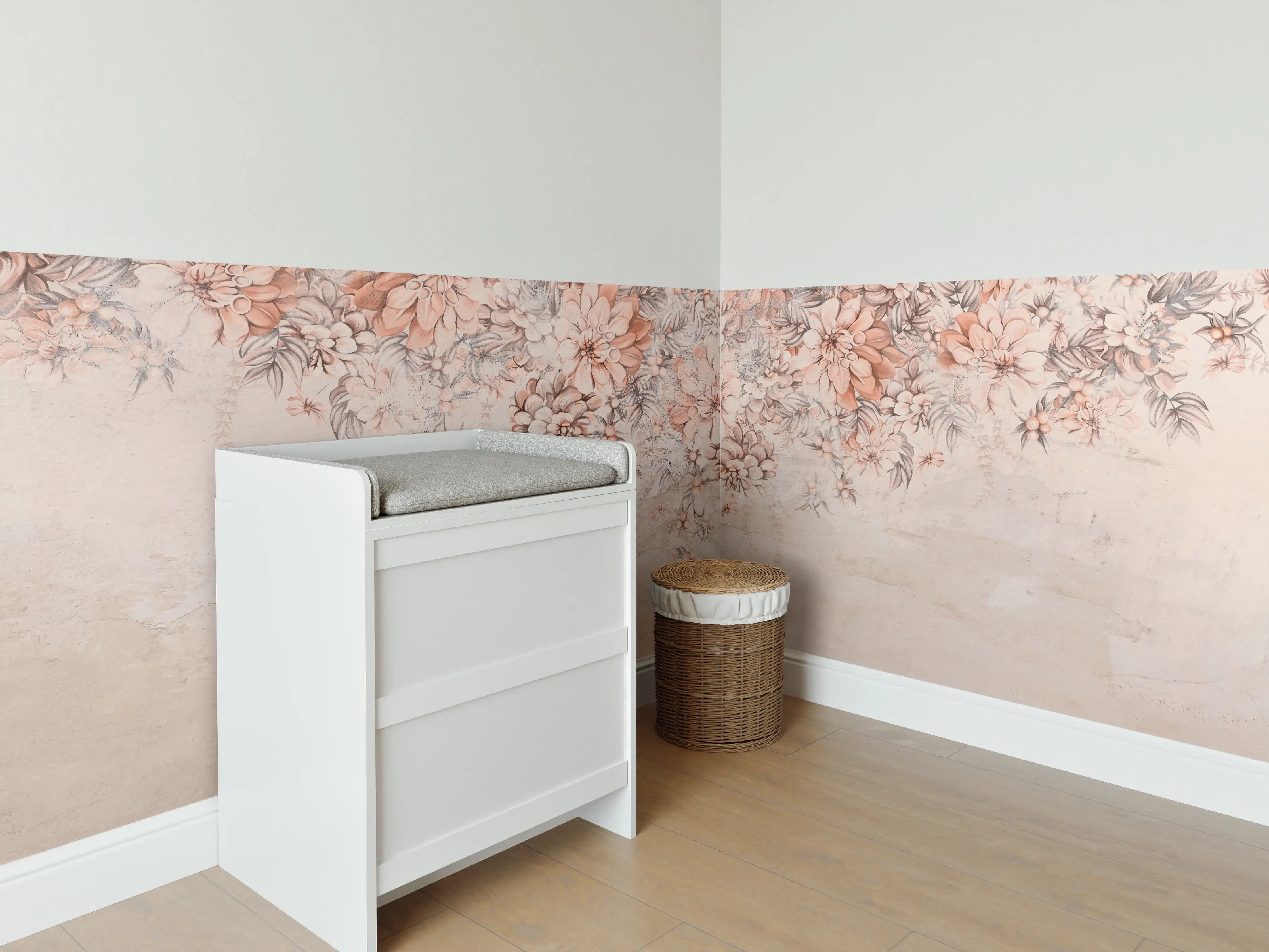 Babyzimmer Wandgestaltung - Blumige Grunge Darstellung
