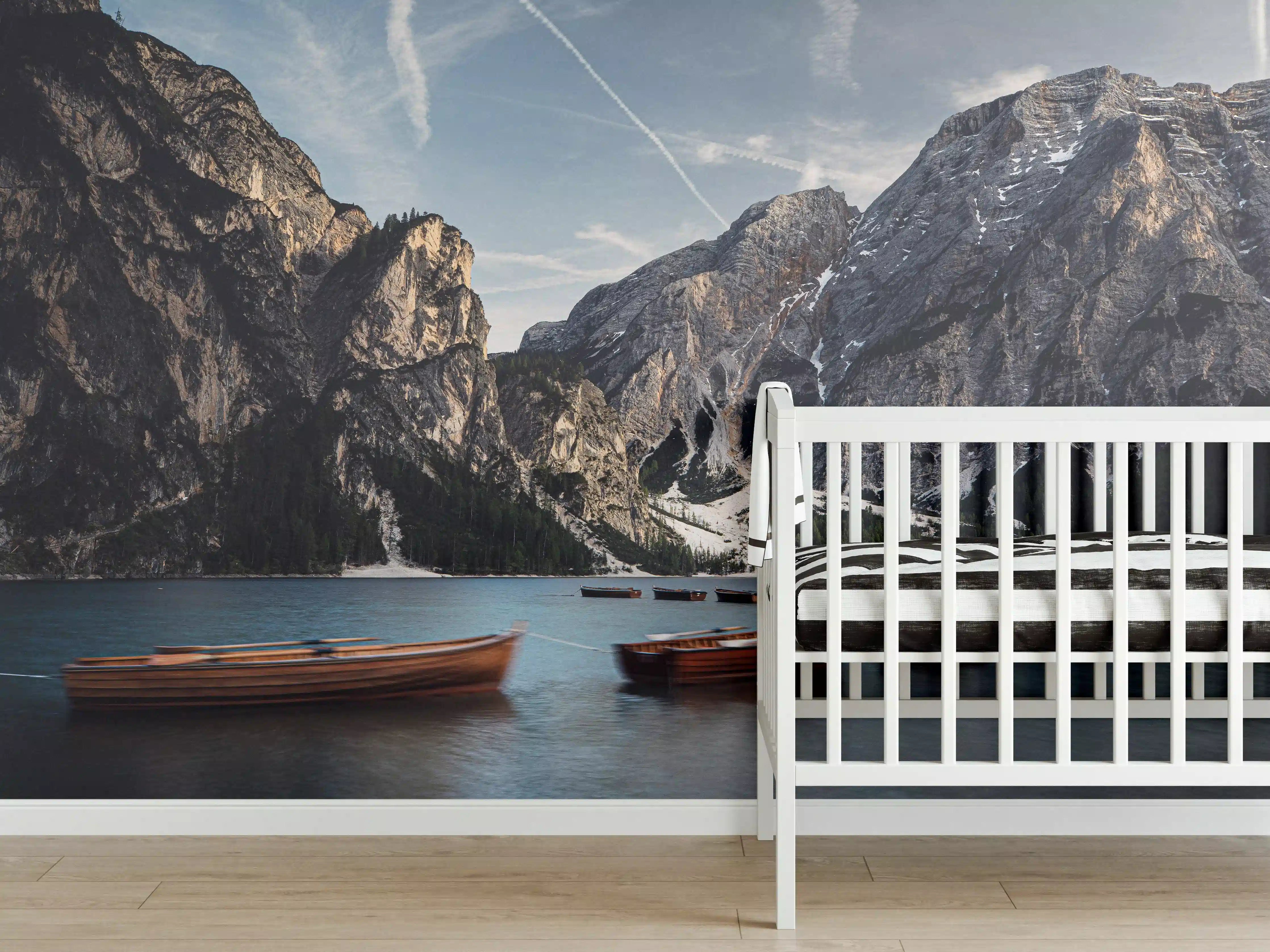 Babyzimmer Wandgestaltung - Braies See Reflexion Abendstimmung