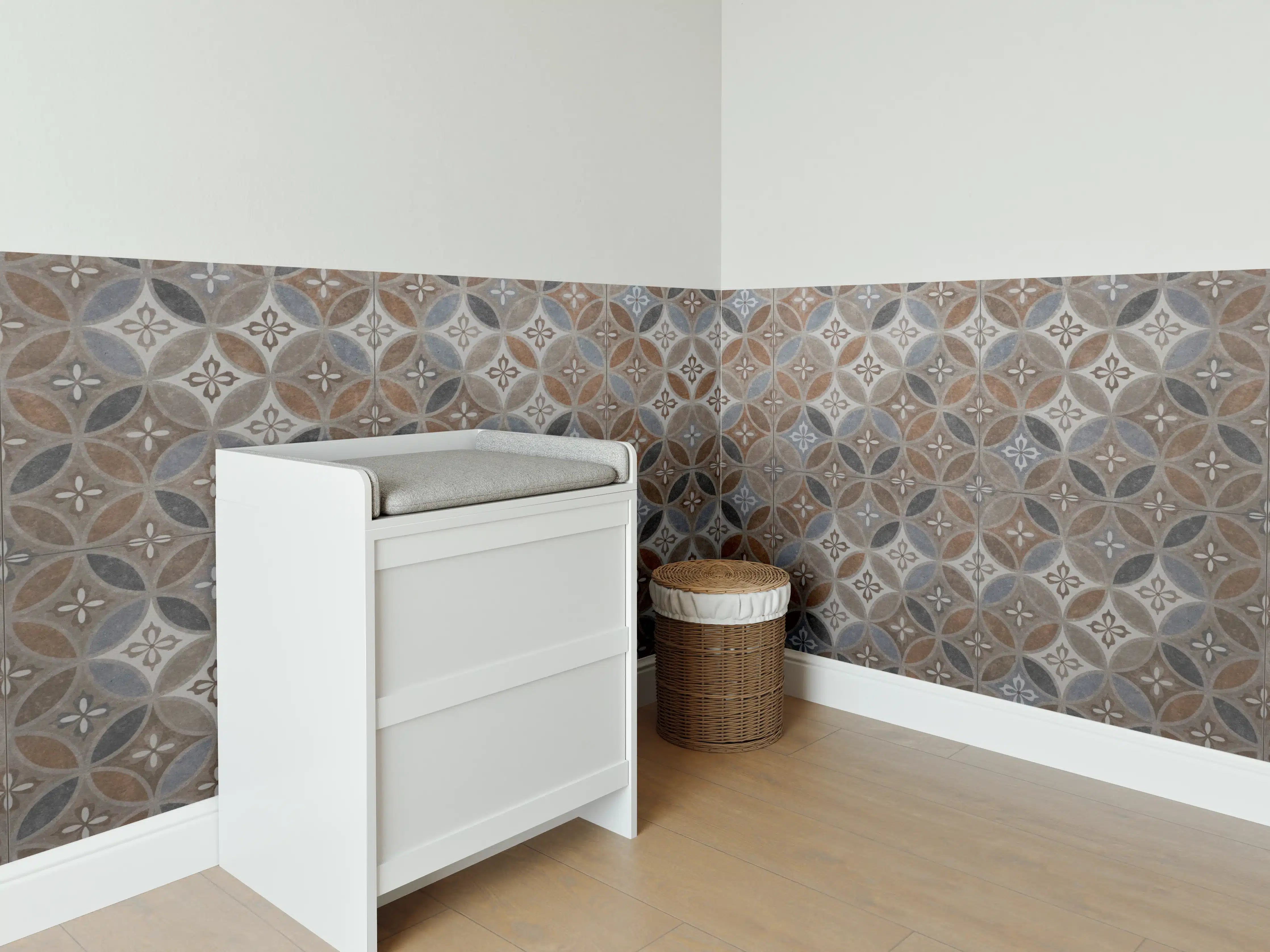 Babyzimmer Wandgestaltung - Braun-Beiges Vintage Mosaik