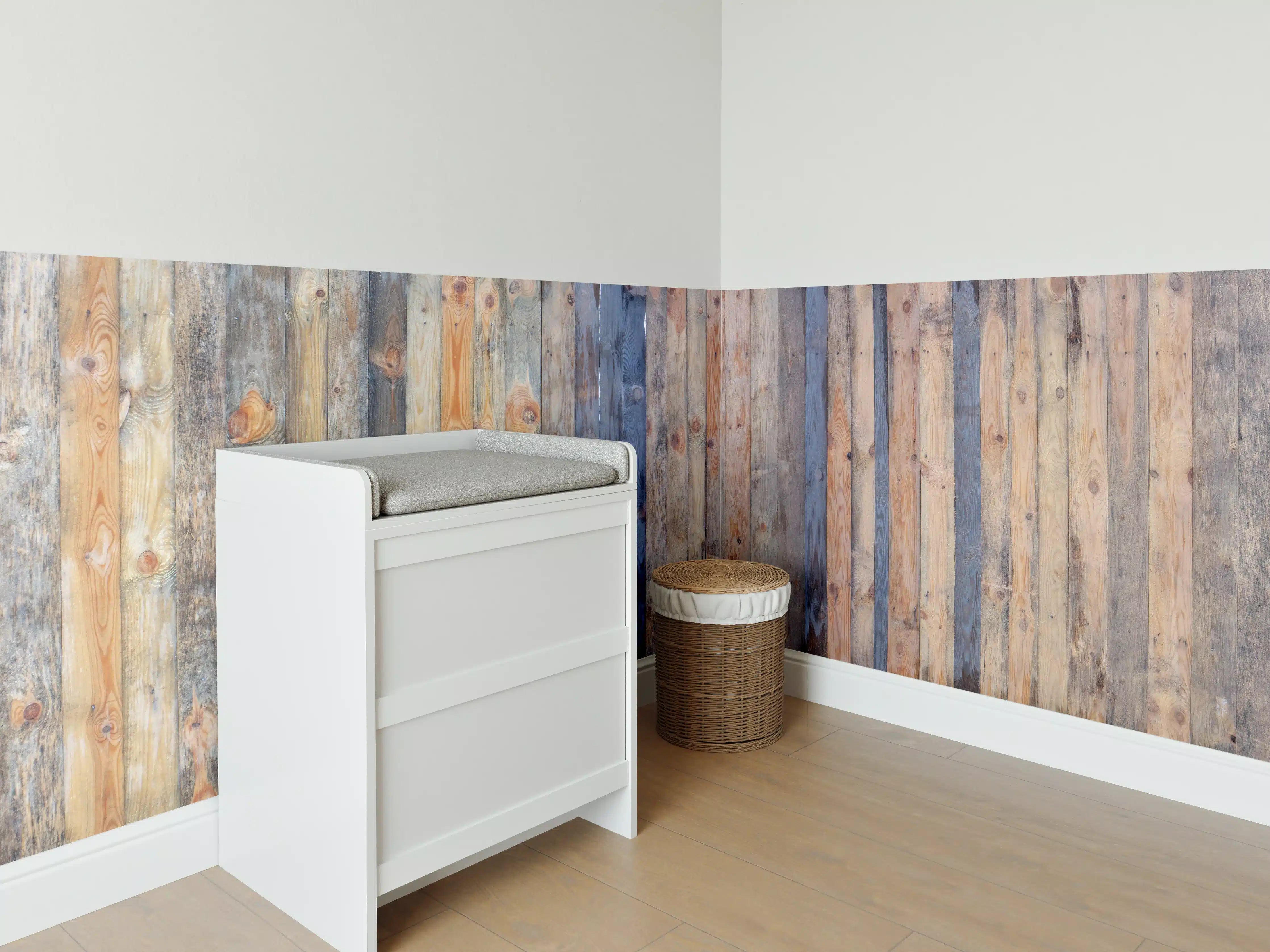 Babyzimmer Wandgestaltung - Braune Holz Wandtextur