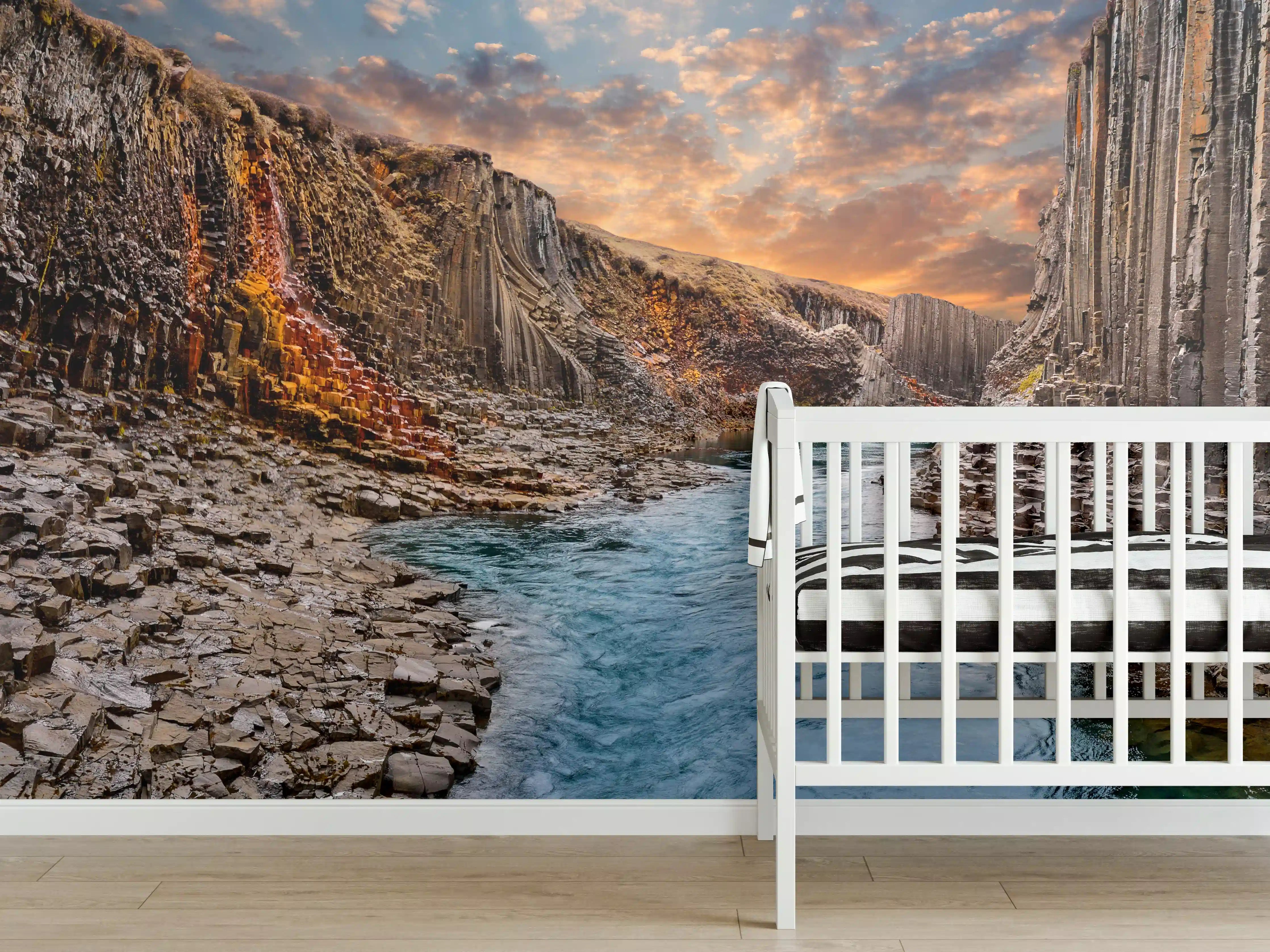 Babyzimmer Wandgestaltung - Brillante Aussicht auf die Basaltschlucht 