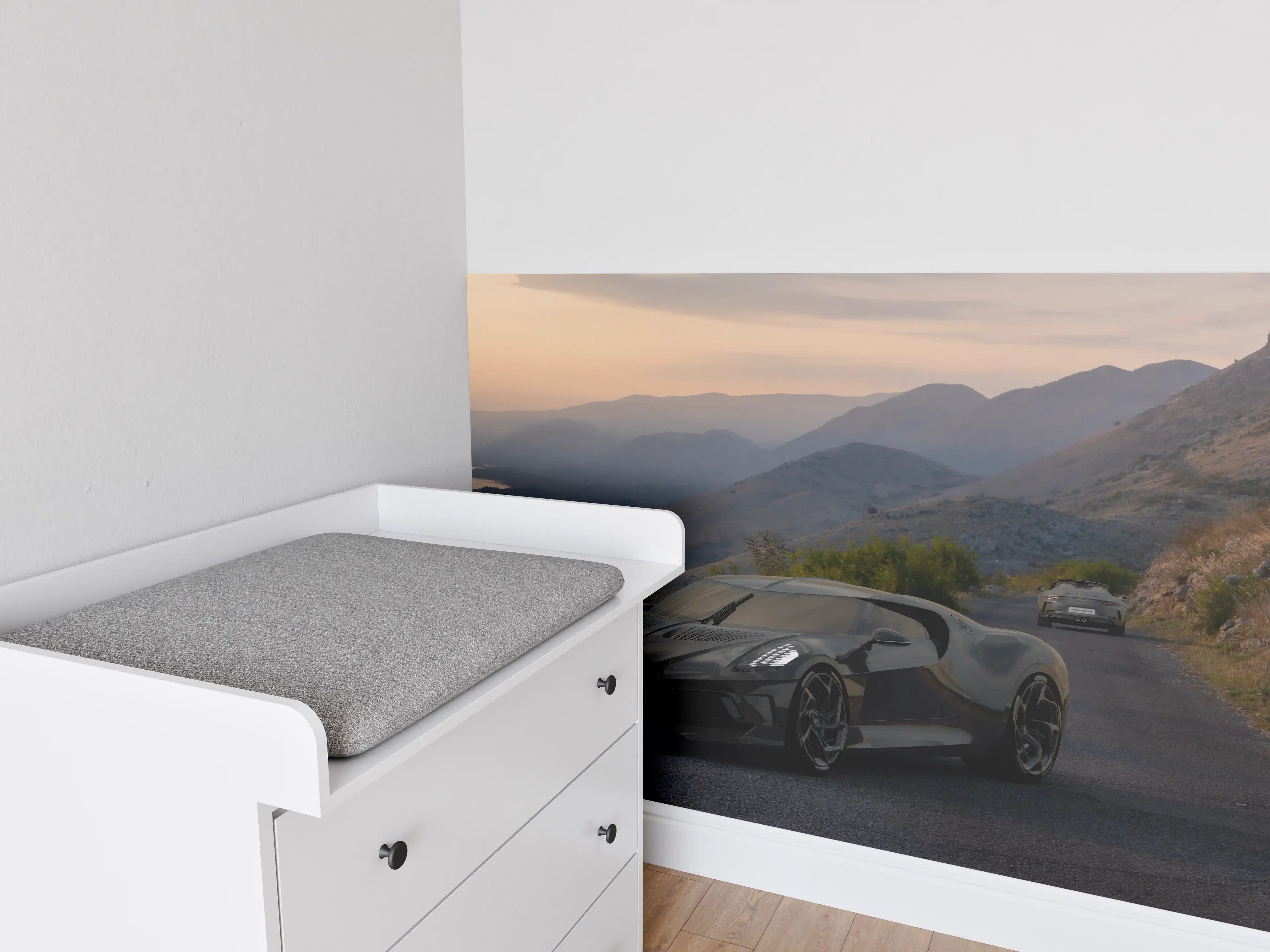 Babyzimmer Wandgestaltung - Bugatti La Voiture Noire auf einer Straße am Meer