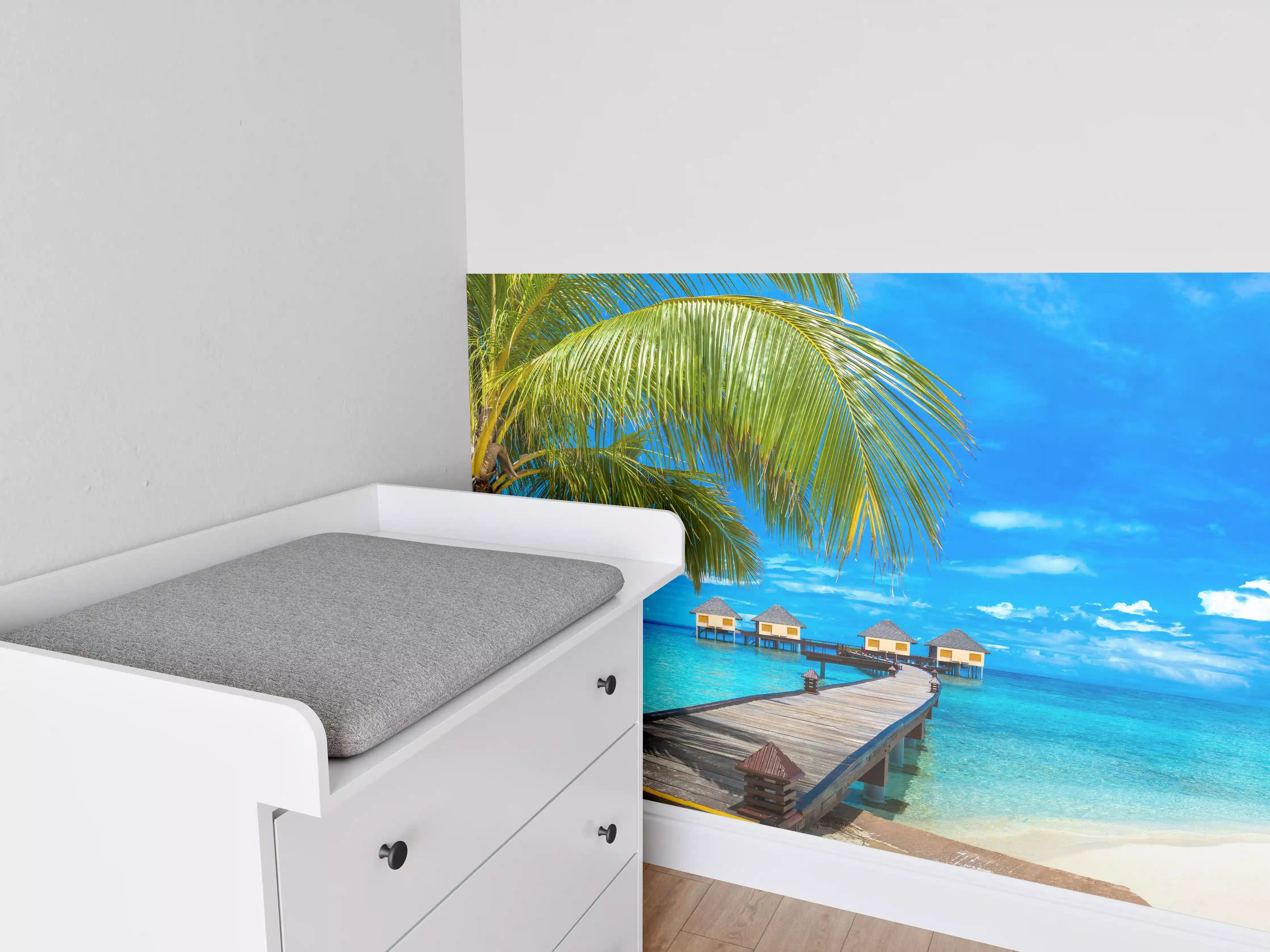 Babyzimmer Wandgestaltung - Bungalows auf den Malediven bei Tag