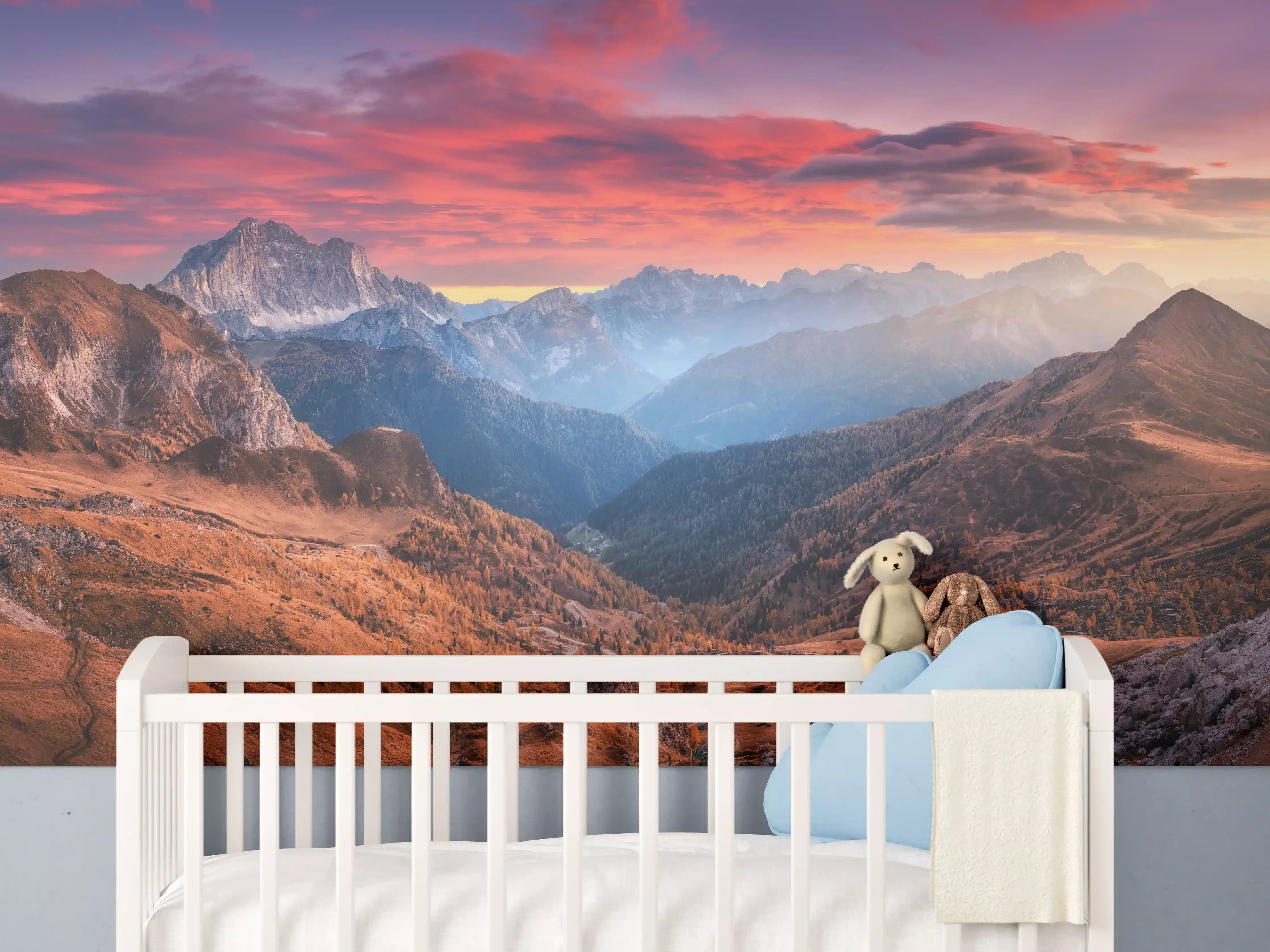 Babyzimmer Wandgestaltung - Bunt roter Himmel
