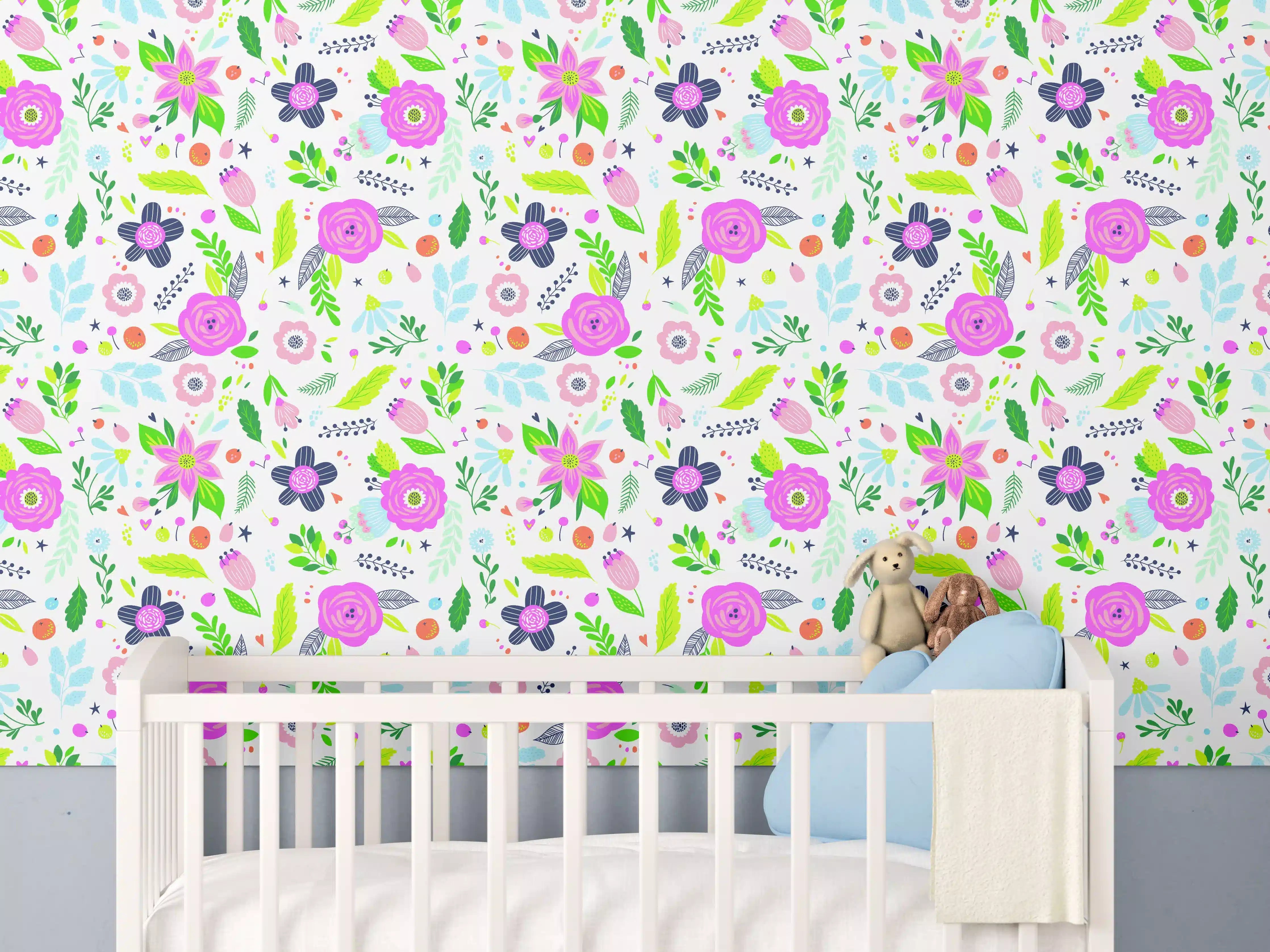 Babyzimmer Wandgestaltung - Bunte Blumen mit Pink- und Lilatönen