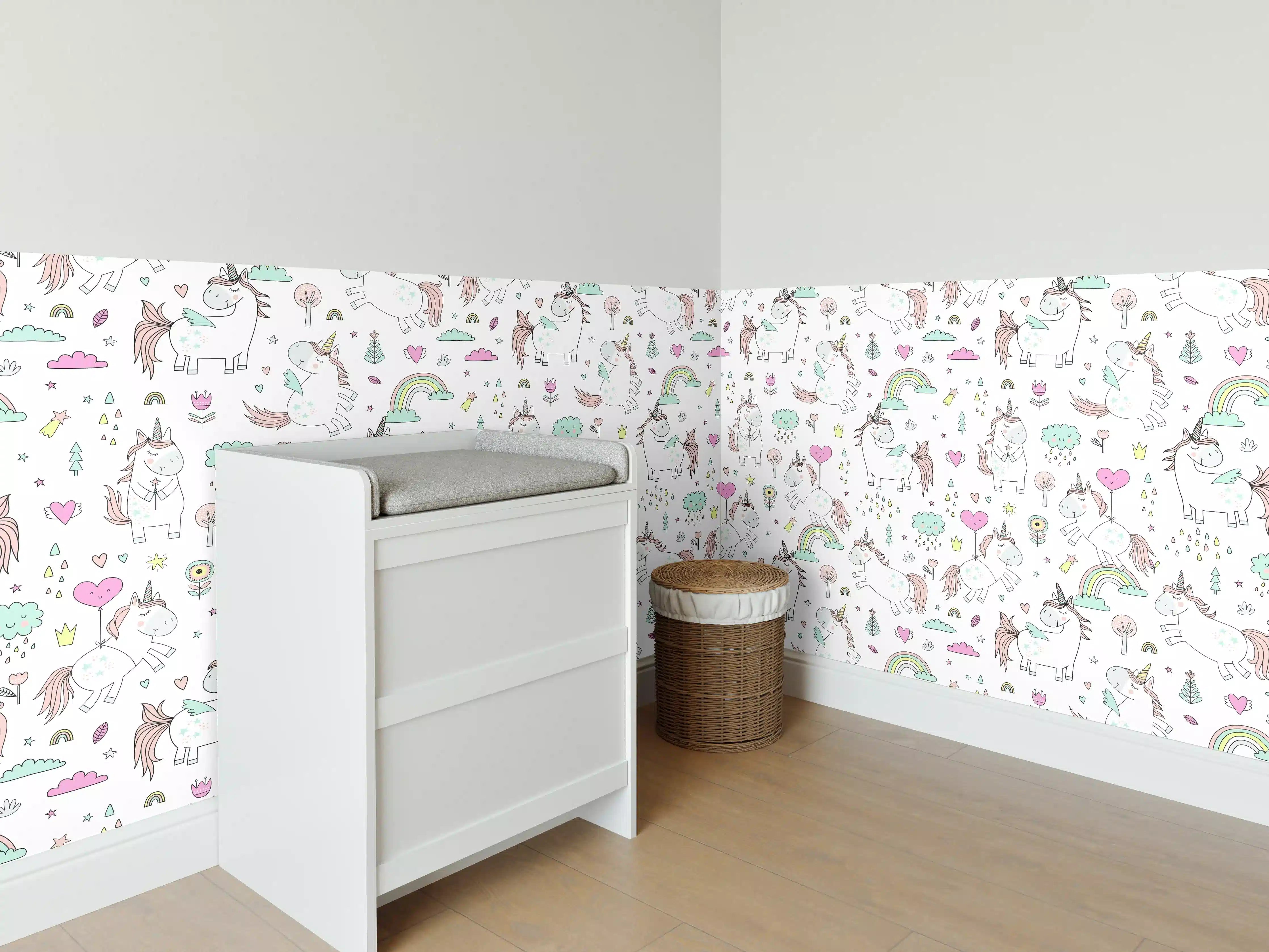 Babyzimmer Wandgestaltung - Bunte Einhorn- und Regenbogenmuster