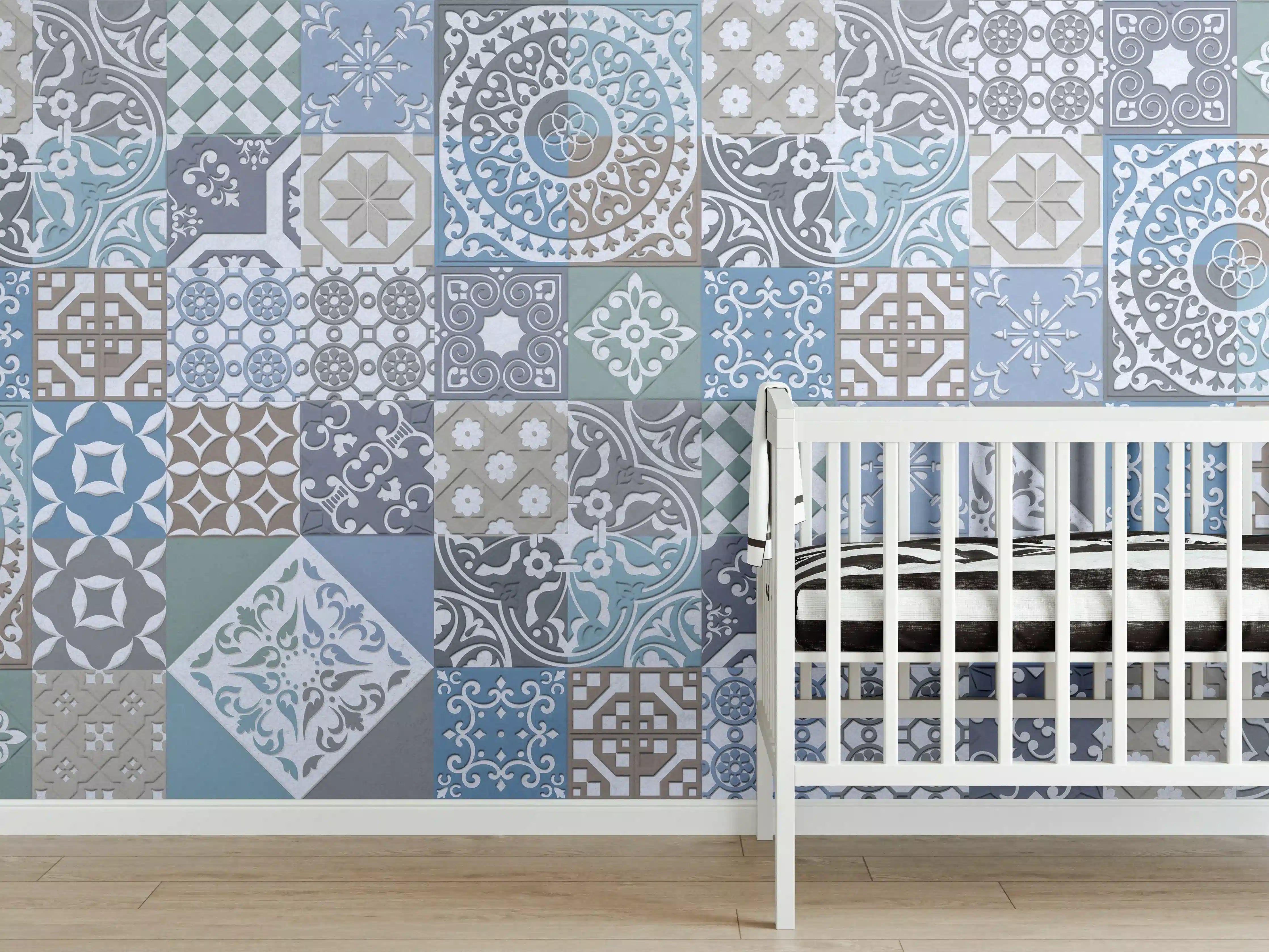 Babyzimmer Wandgestaltung - Bunte Fliesenmuster in Blau, Grau und Grün