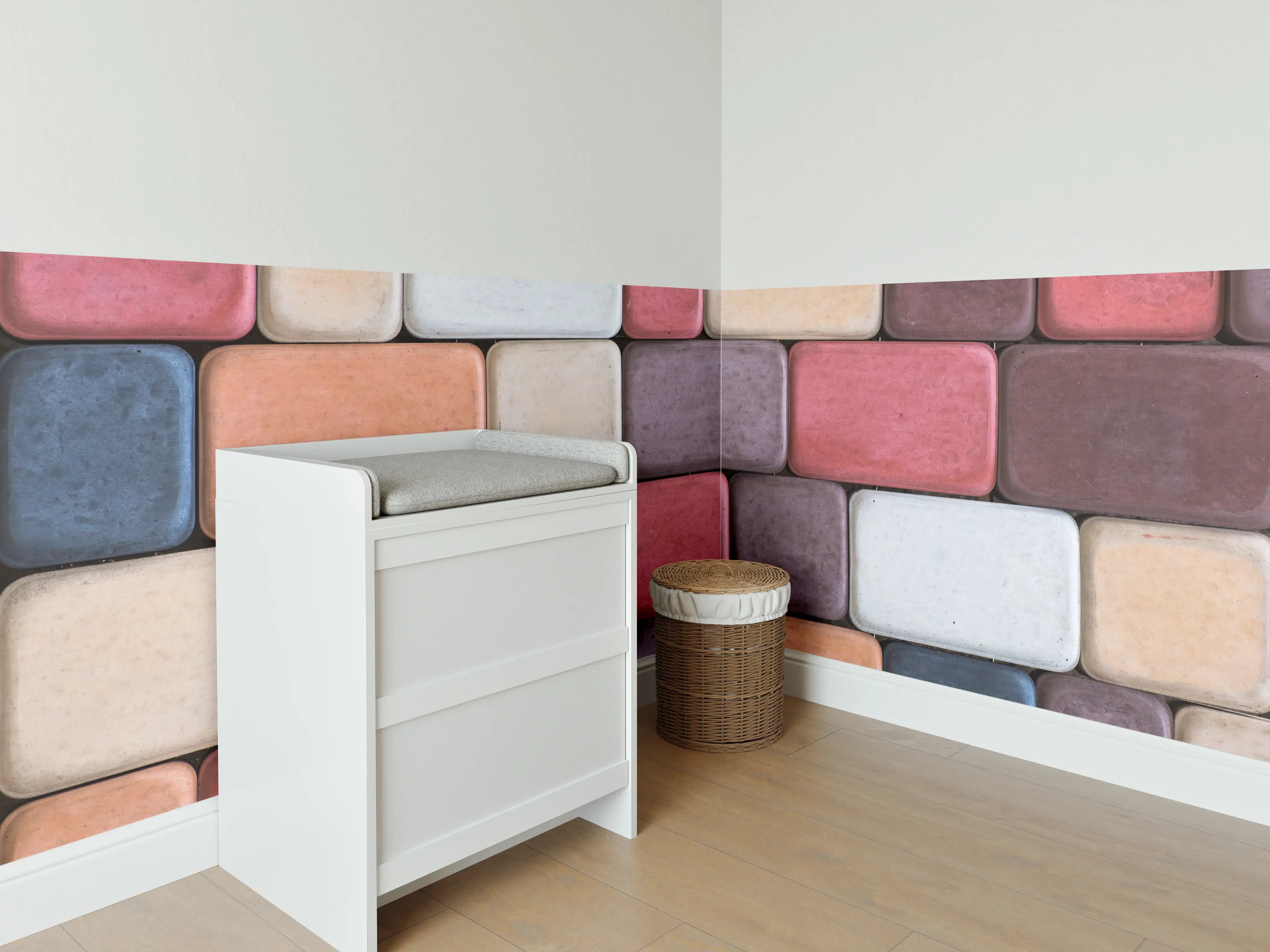 Babyzimmer Wandgestaltung - Bunte Geometrische Fliesen