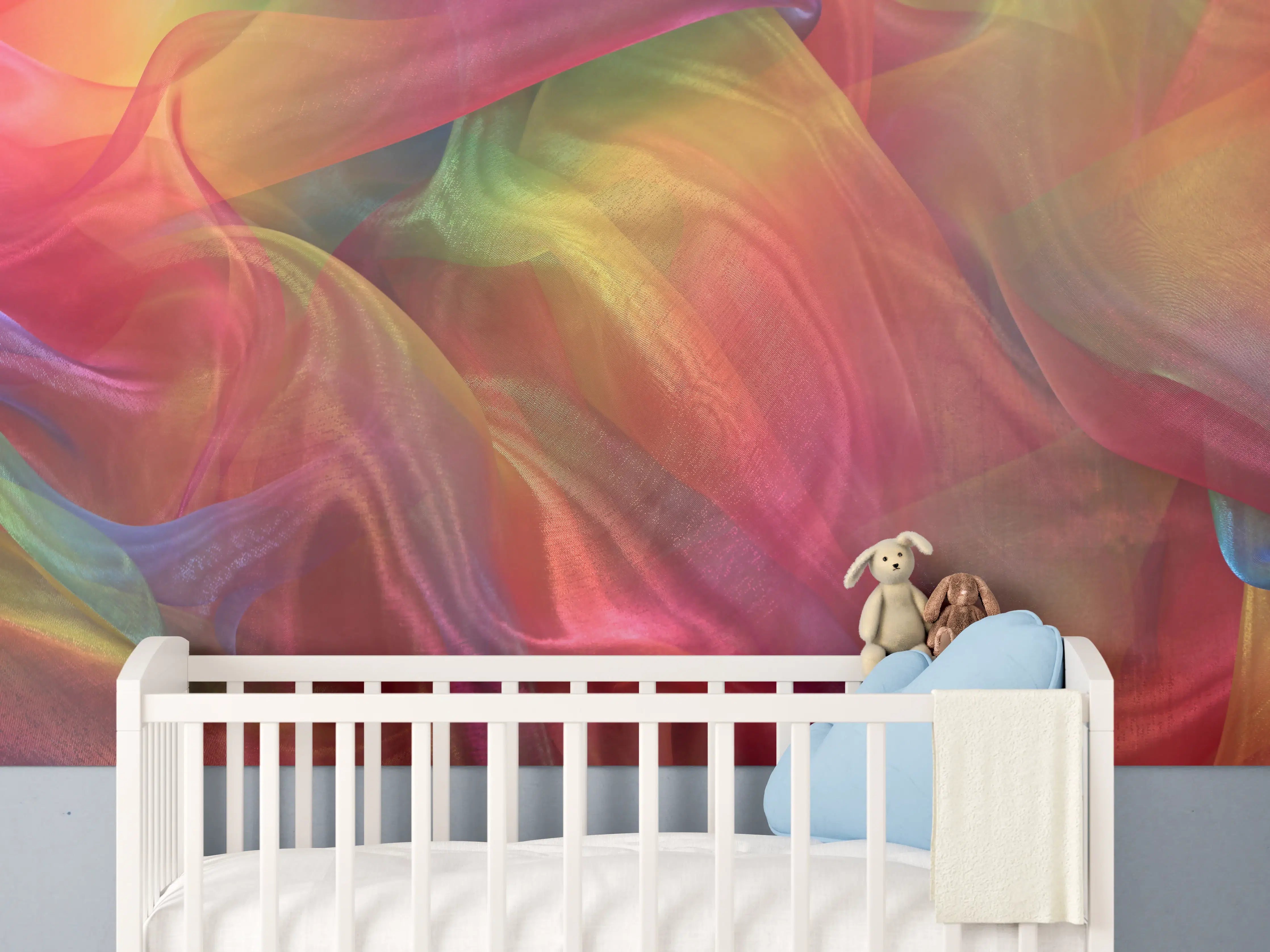 Babyzimmer Wandgestaltung - Bunte Seidenstoffe in lebendigen Farben